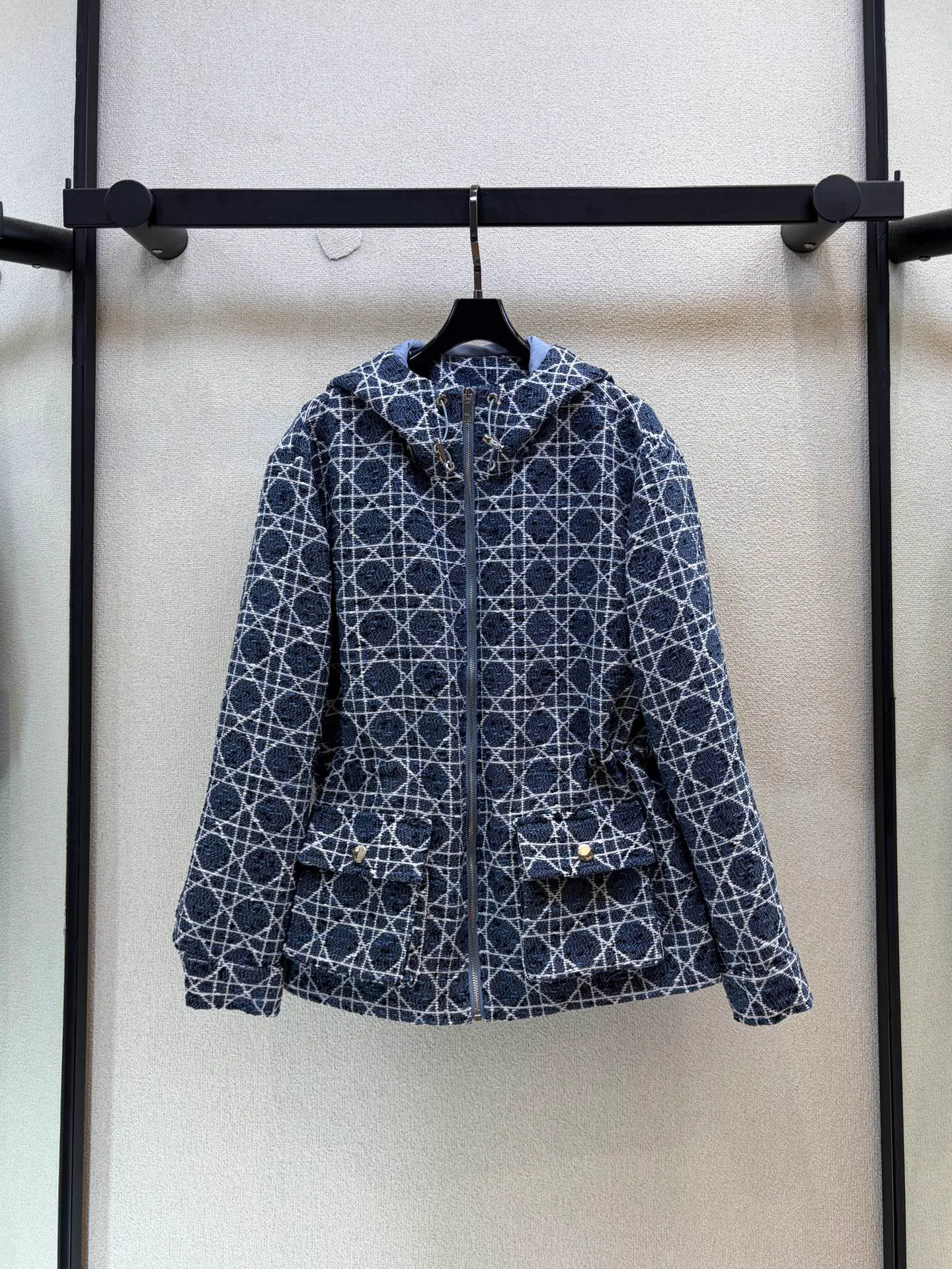Куртки И Пуховики Женские Christian Dior 18203387