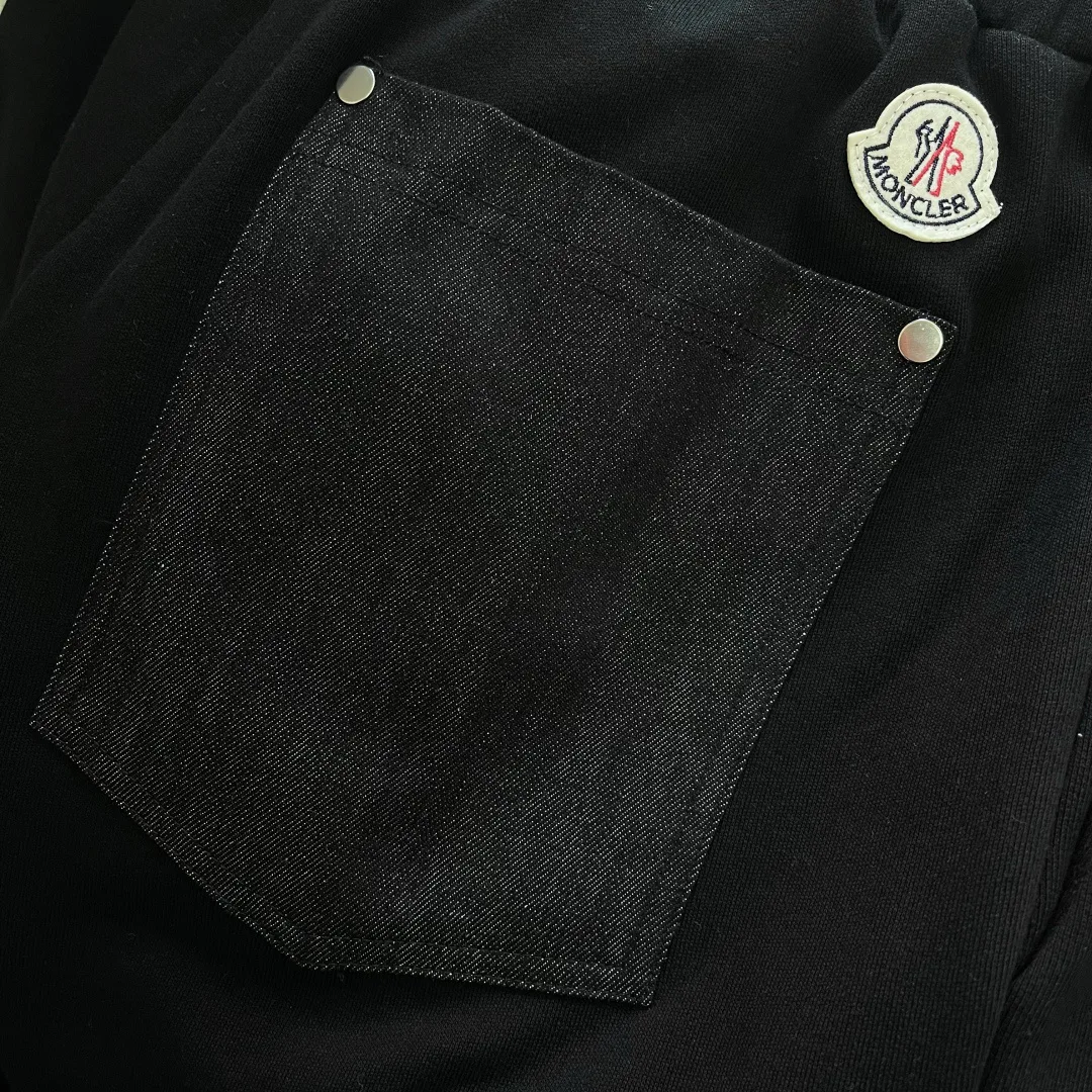 Шорты Женские Moncler 11425147