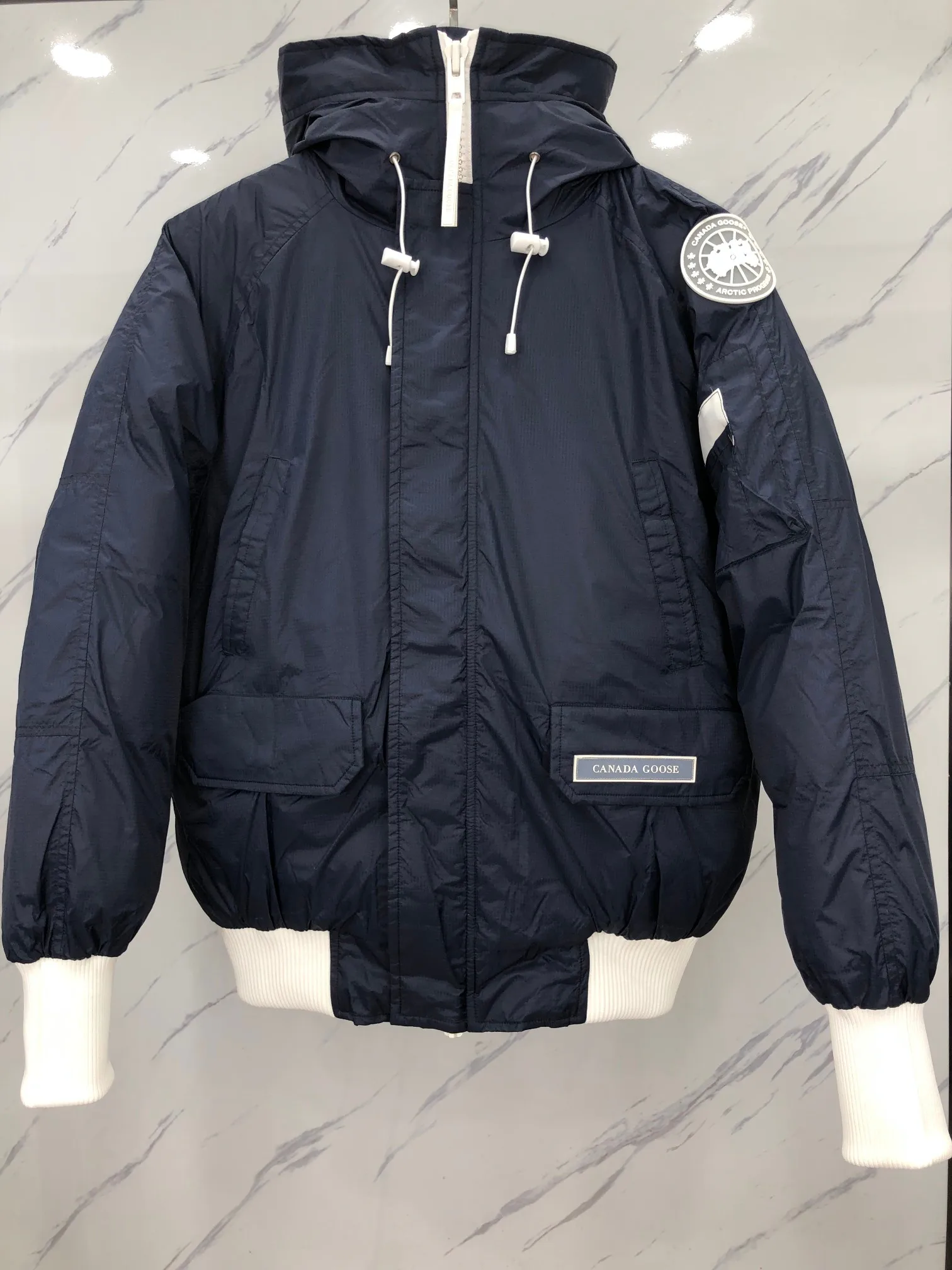 Куртки И Пуховики Женские Canada Goose 1657463