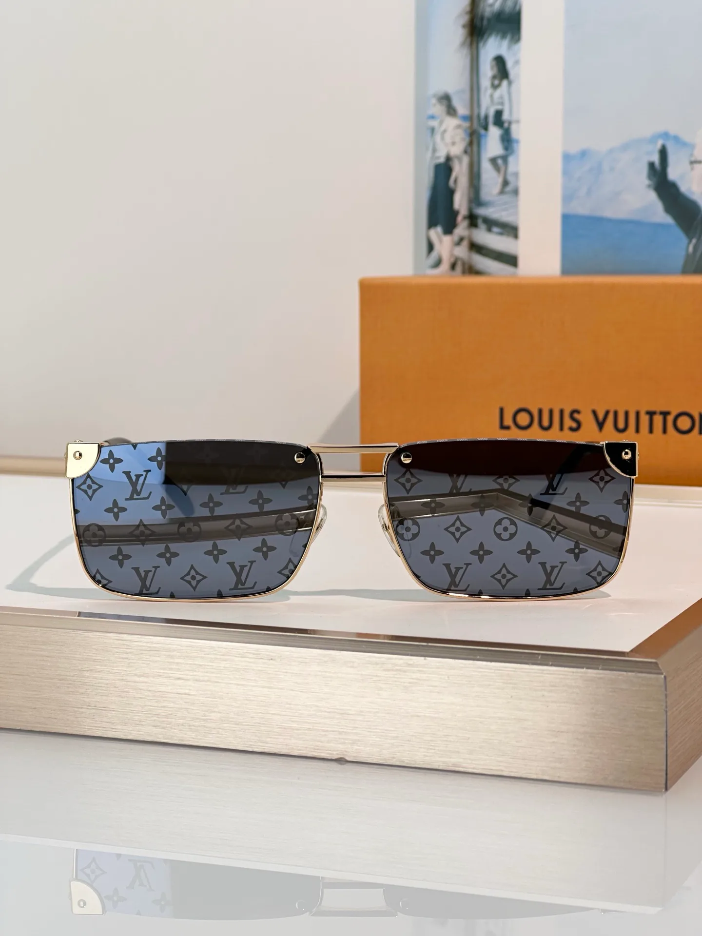 Очки Louis Vuitton 16942432