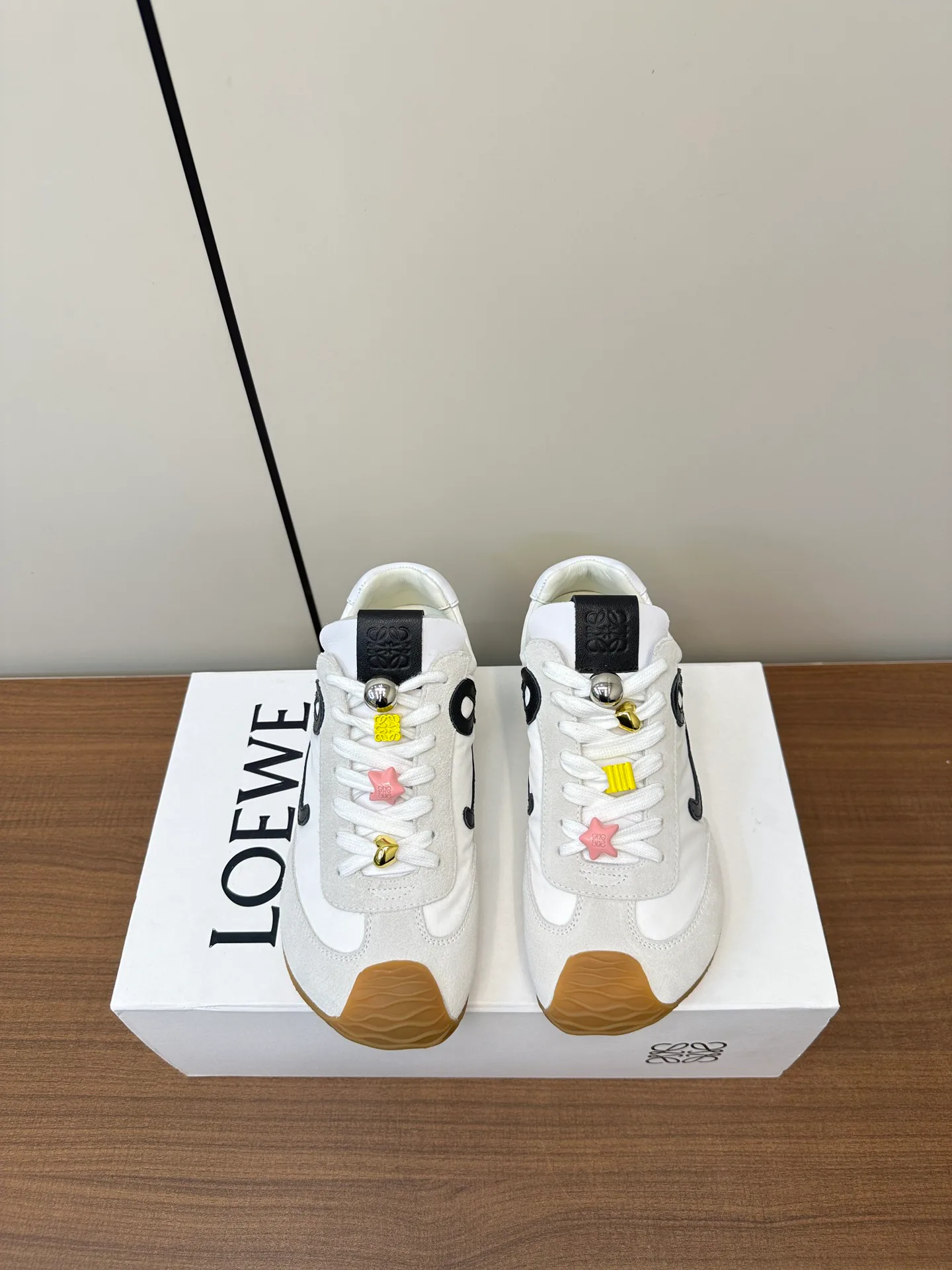 Кроссовки Женские Loewe 11206061