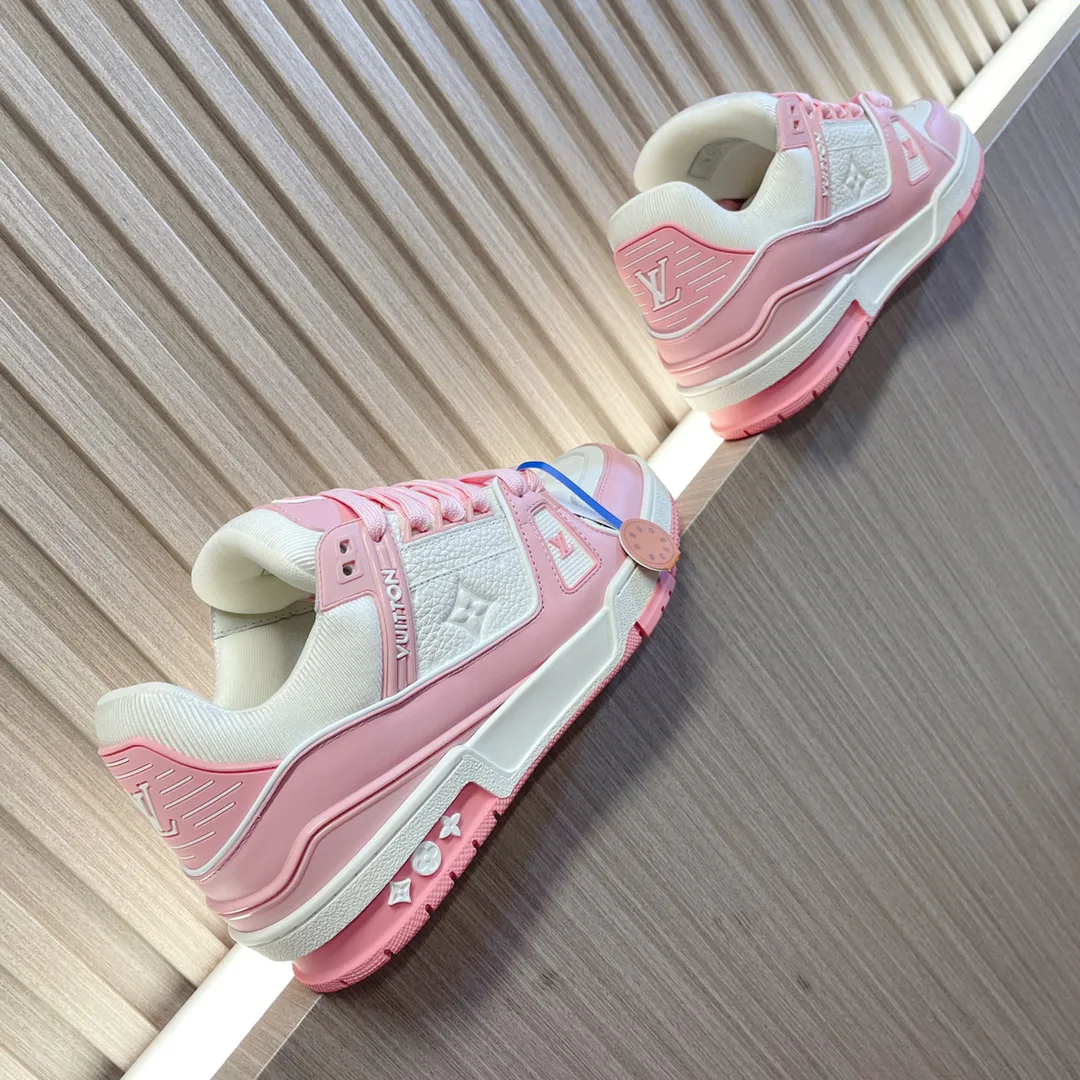 Кроссовки Женские Louis Vuitton 3470508