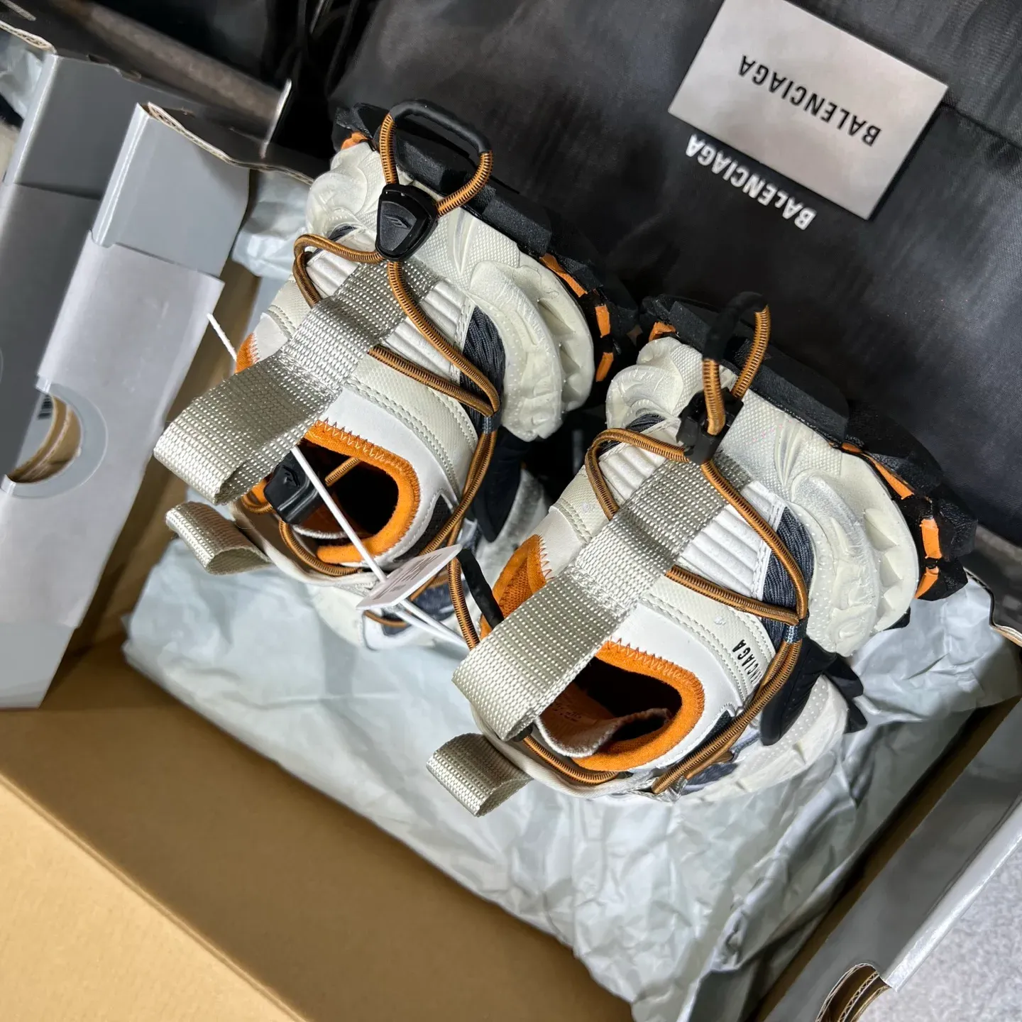 Кроссовки Женские Balenciaga 25832