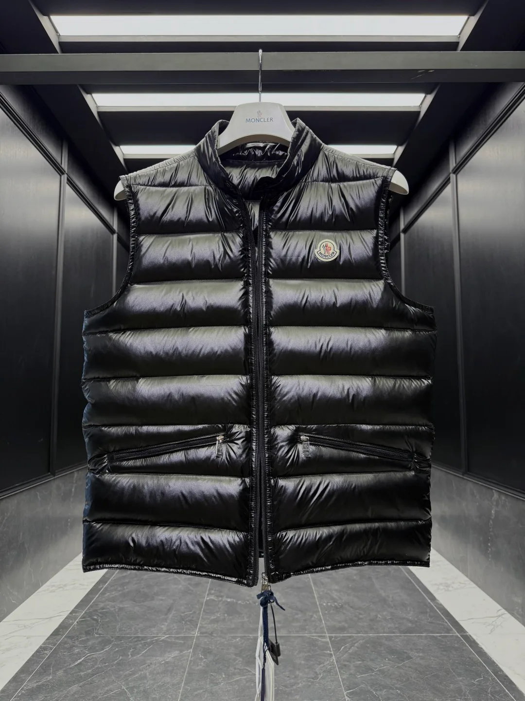Жилеты Мужские Moncler 1095467