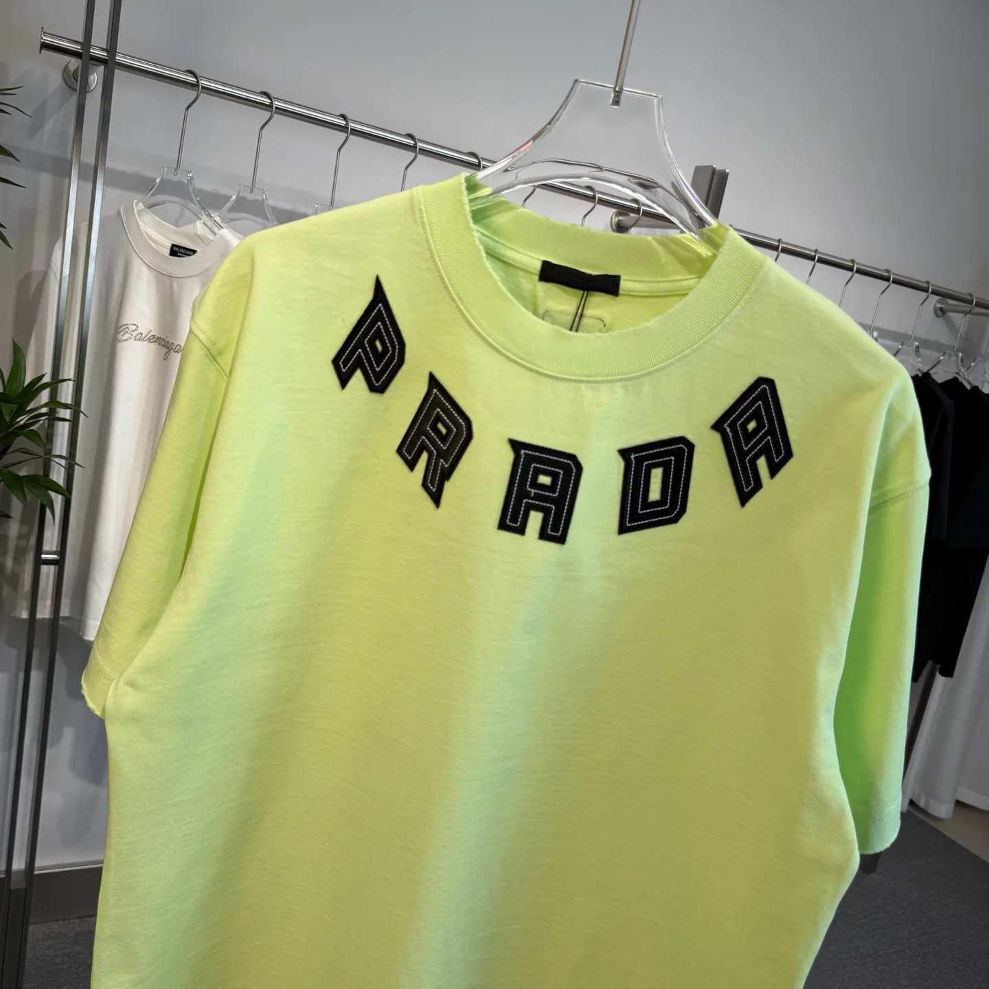 Футболки Женские Prada 5082331