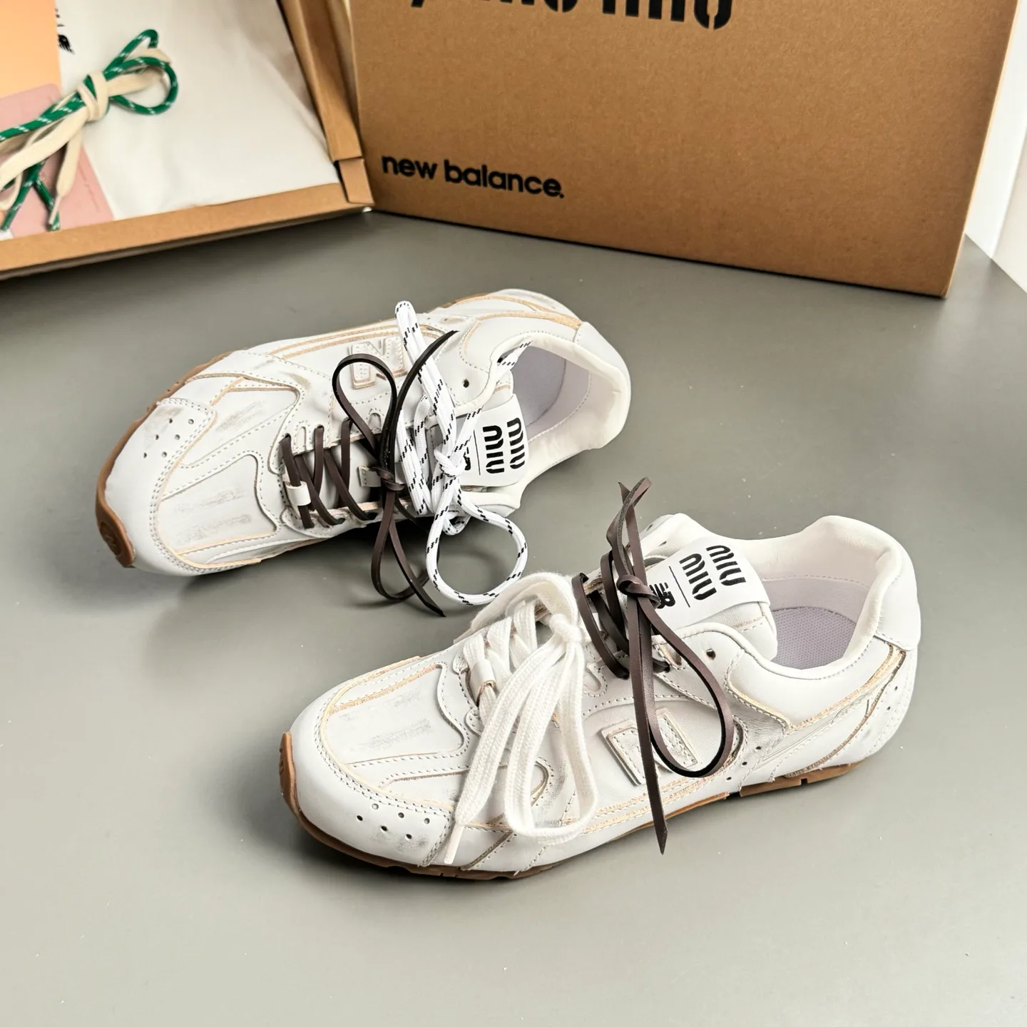 Кроссовки Женские Miu Miu 12629849