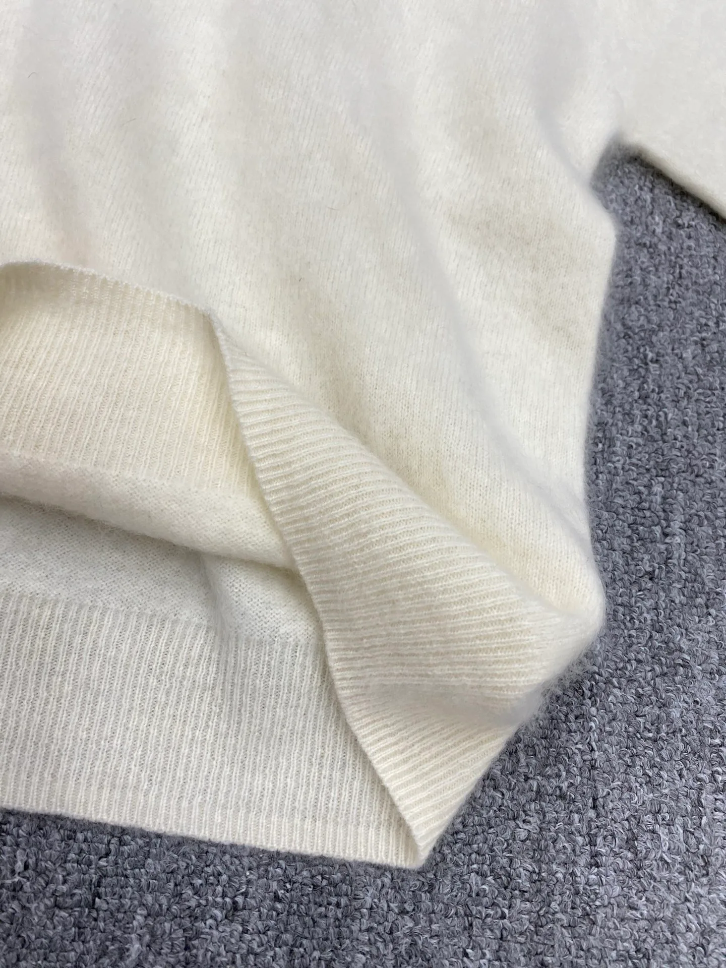 Джемперы И Свитеры Женские Loro Piana 17434947