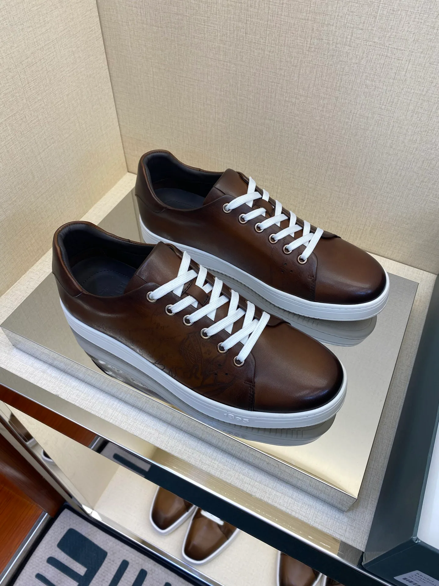 Кроссовки Мужские Berluti 17971871