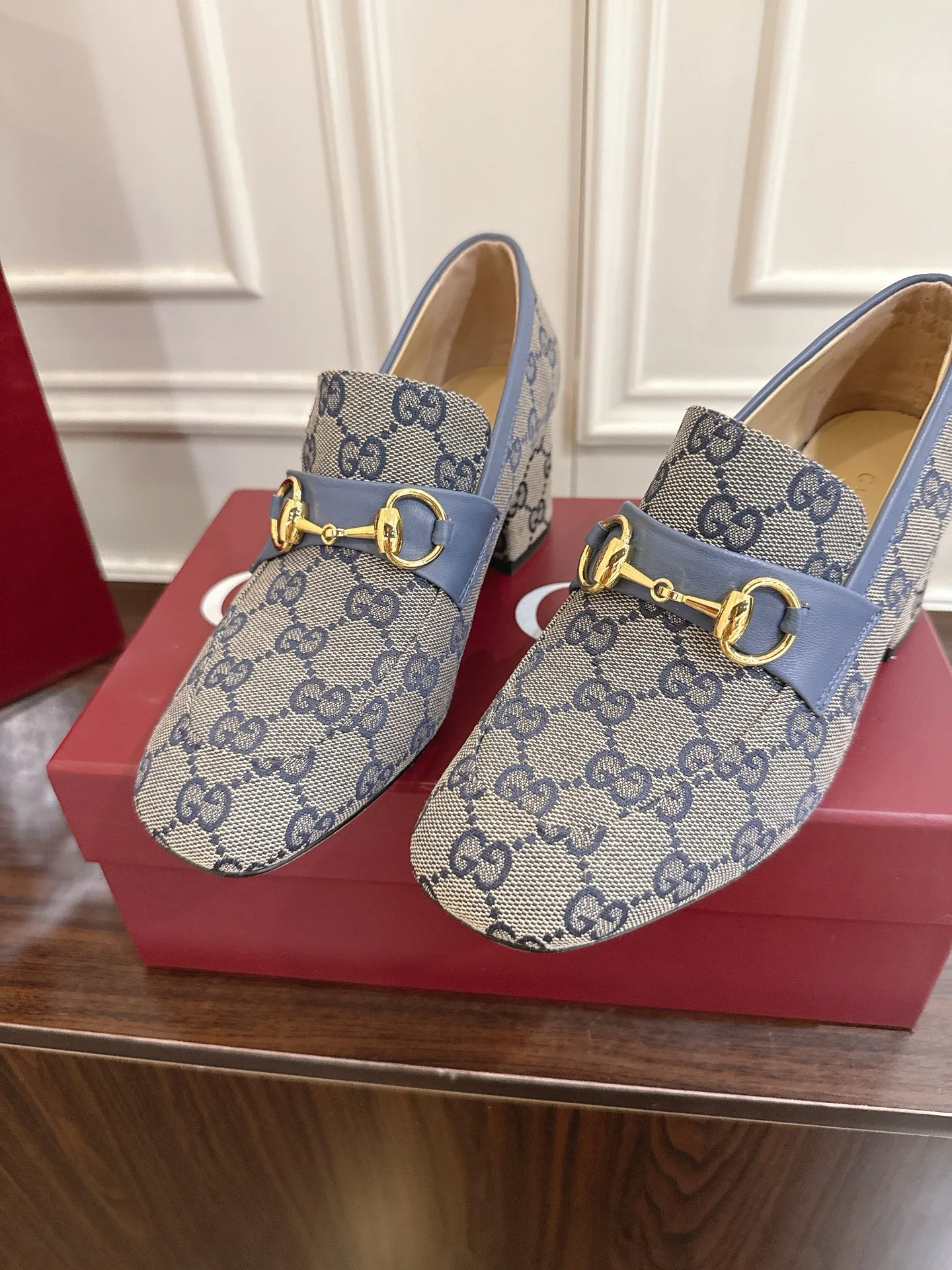 Лоферы И Мокасины Женские Gucci 1884001