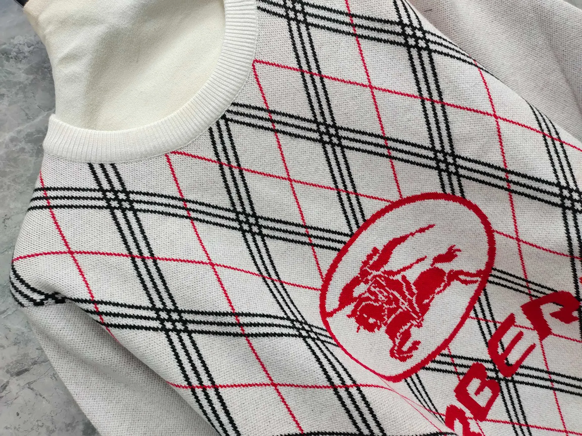 Джемперы И Свитеры Женские Burberry 931419