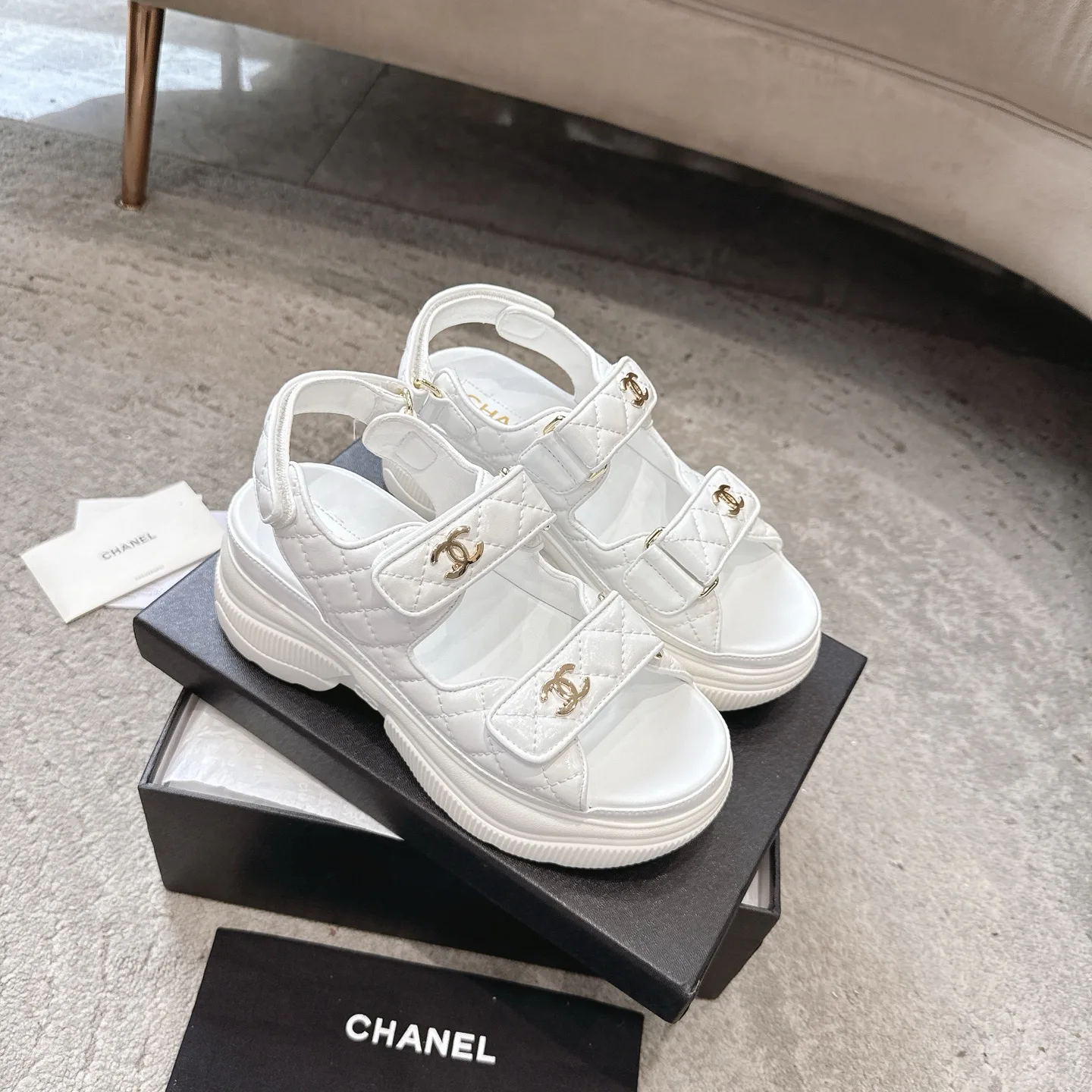 Босоножки Женские Chanel 17572324