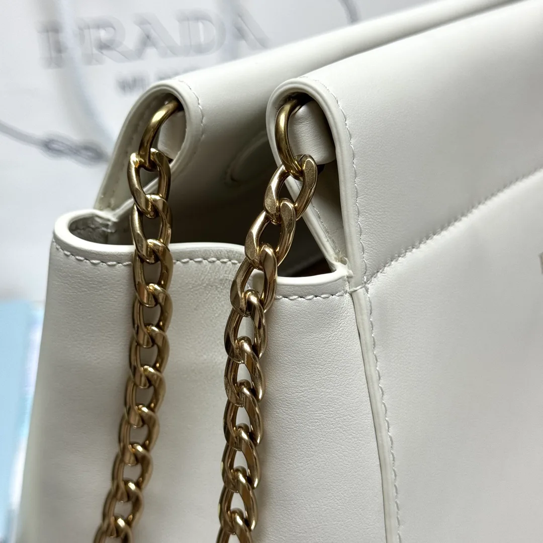 Сумки На Ремне Женские Prada 225556
