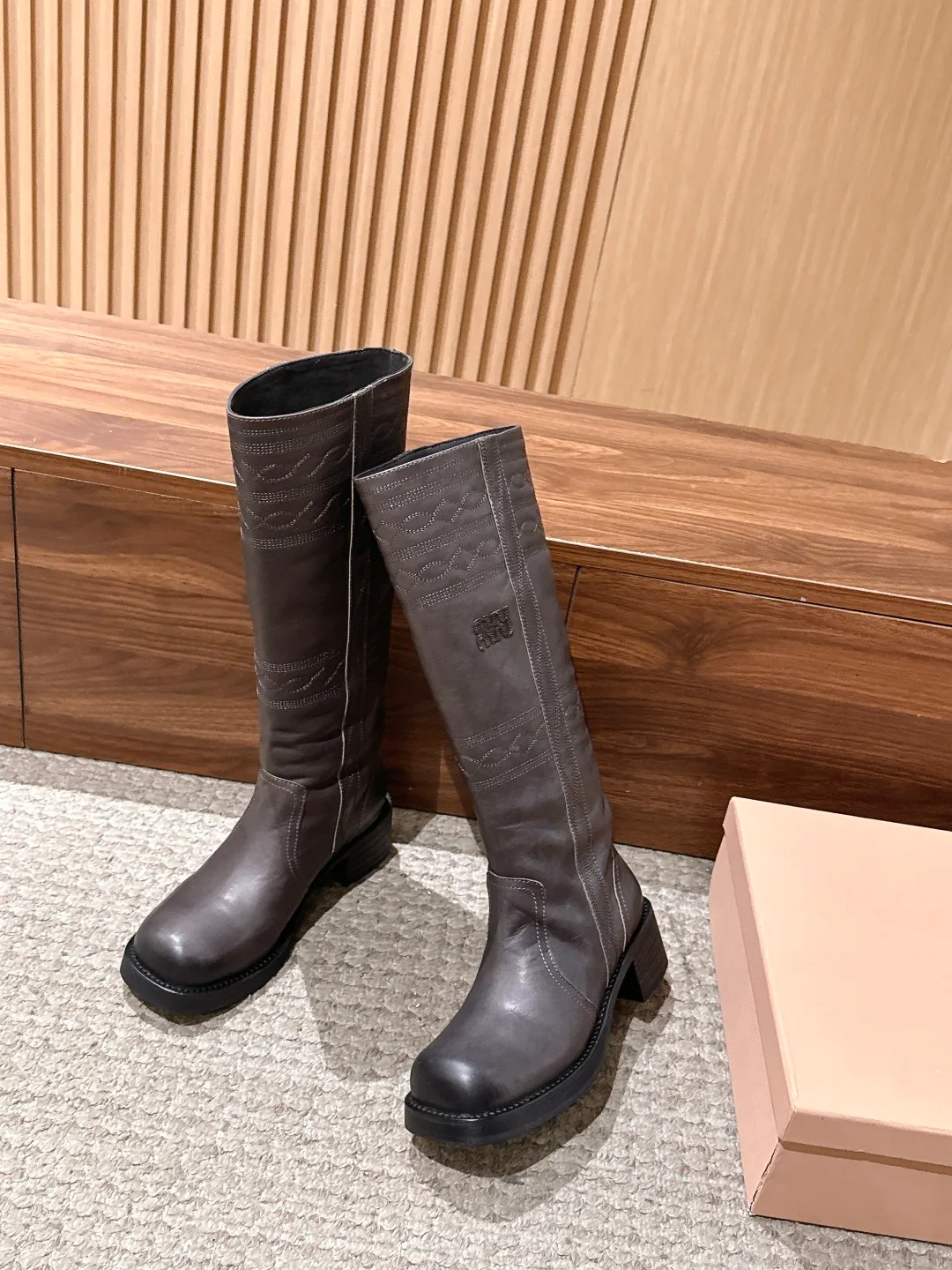 Сапоги Женские Miu Miu 18737726