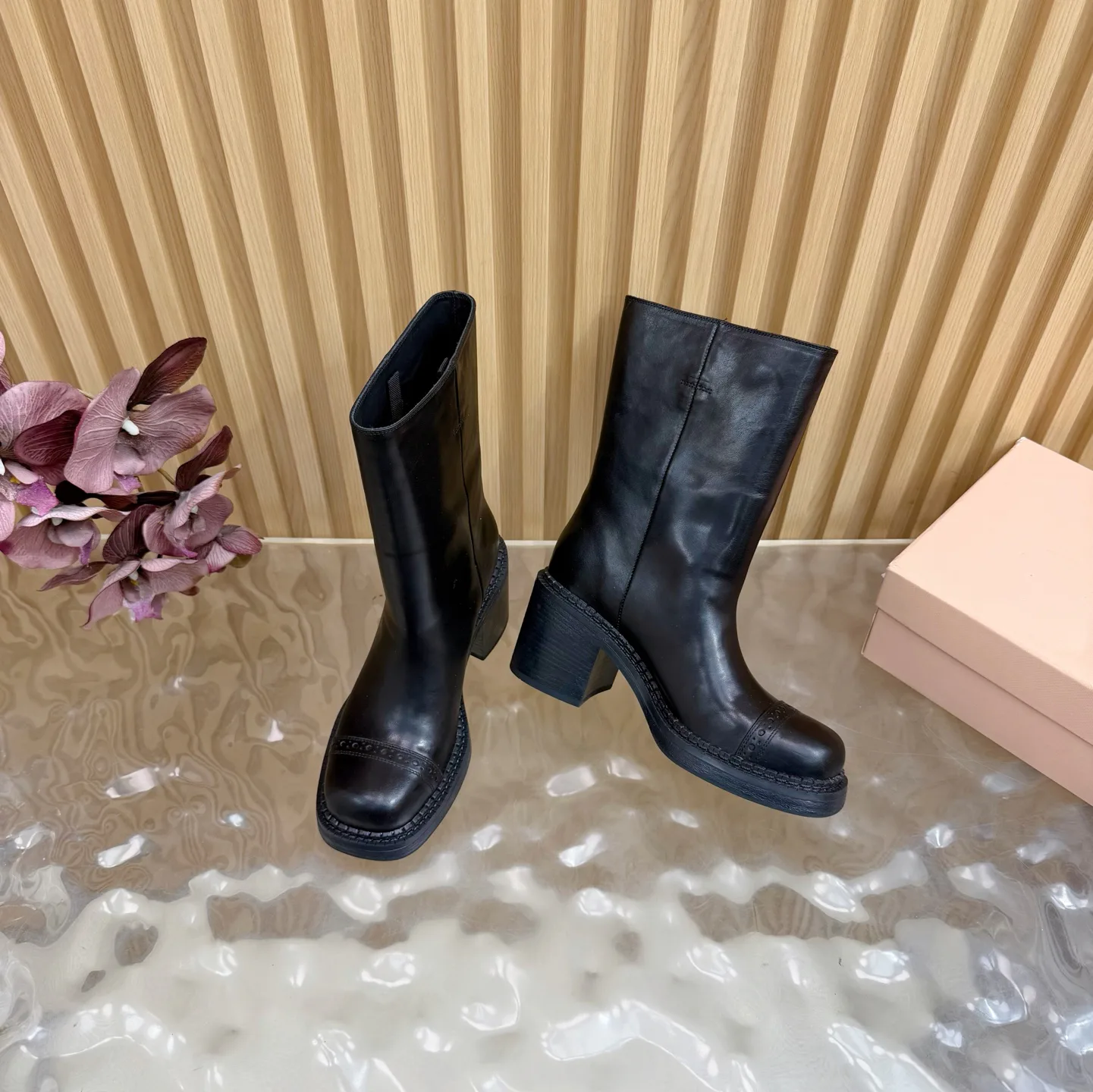 Сапоги Женские Miu Miu 18235425