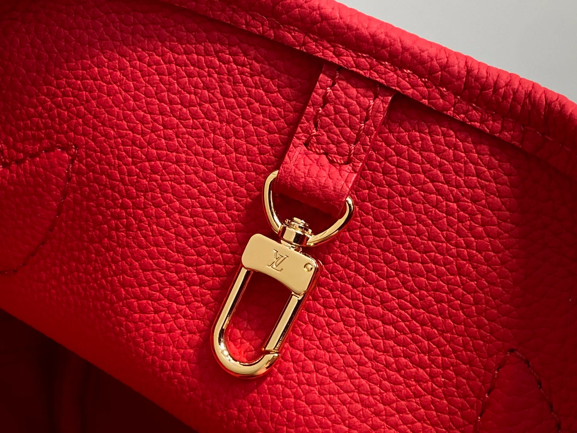 Классические Сумки Женские Louis Vuitton 2642232