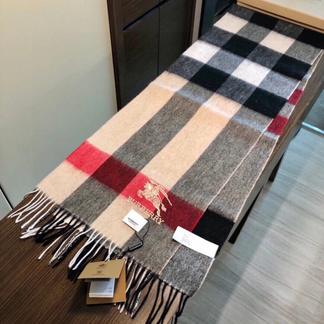 Шарфы Burberry 588319