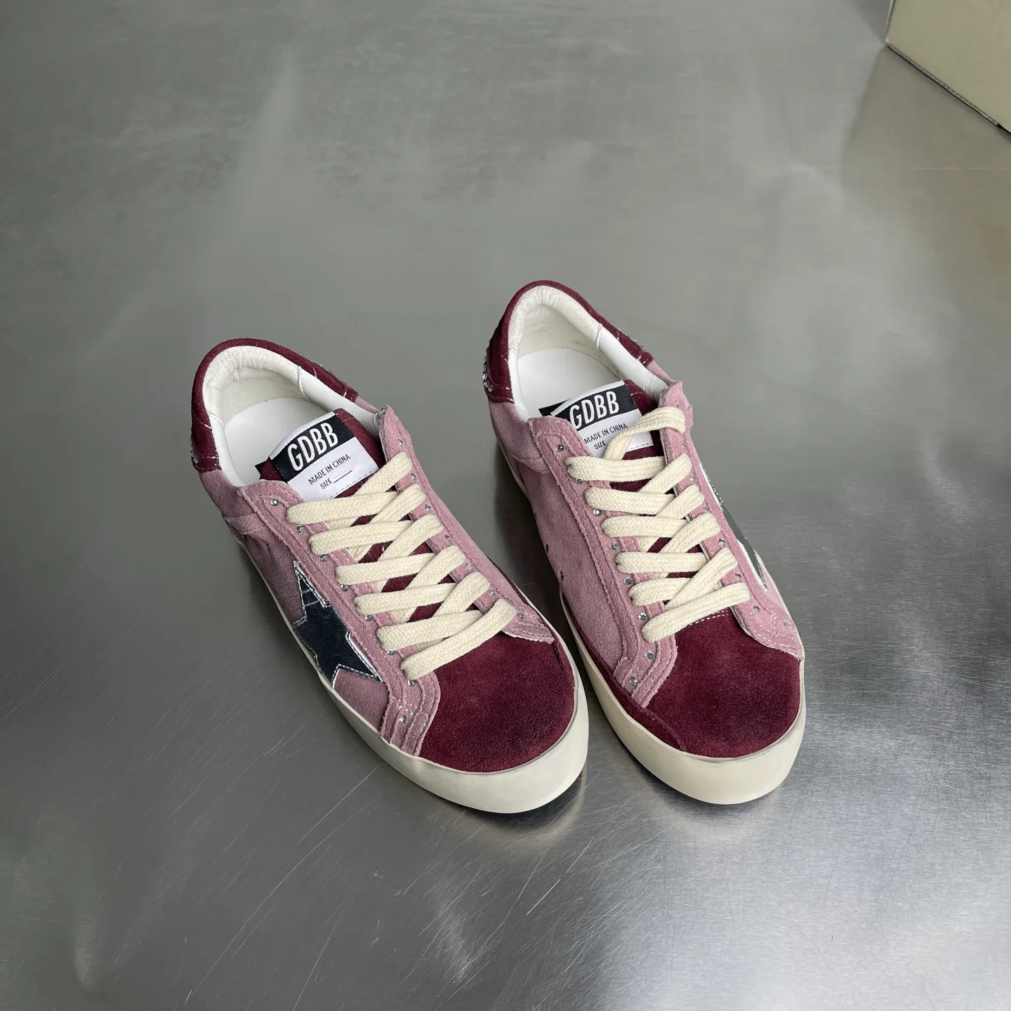 Кроссовки Женские Golden Goose 17214168