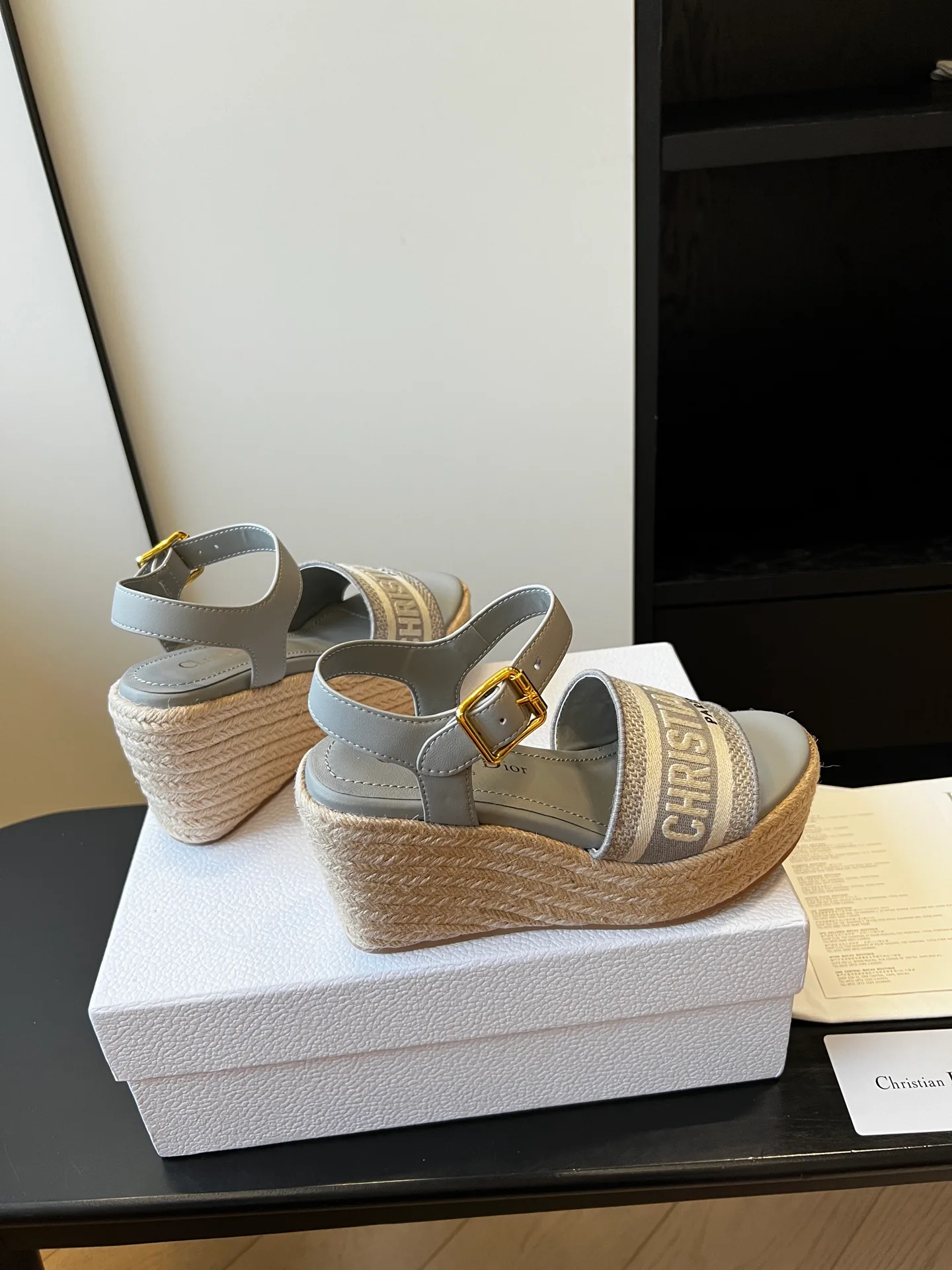 Сандалии Женские Christian Dior 11884710