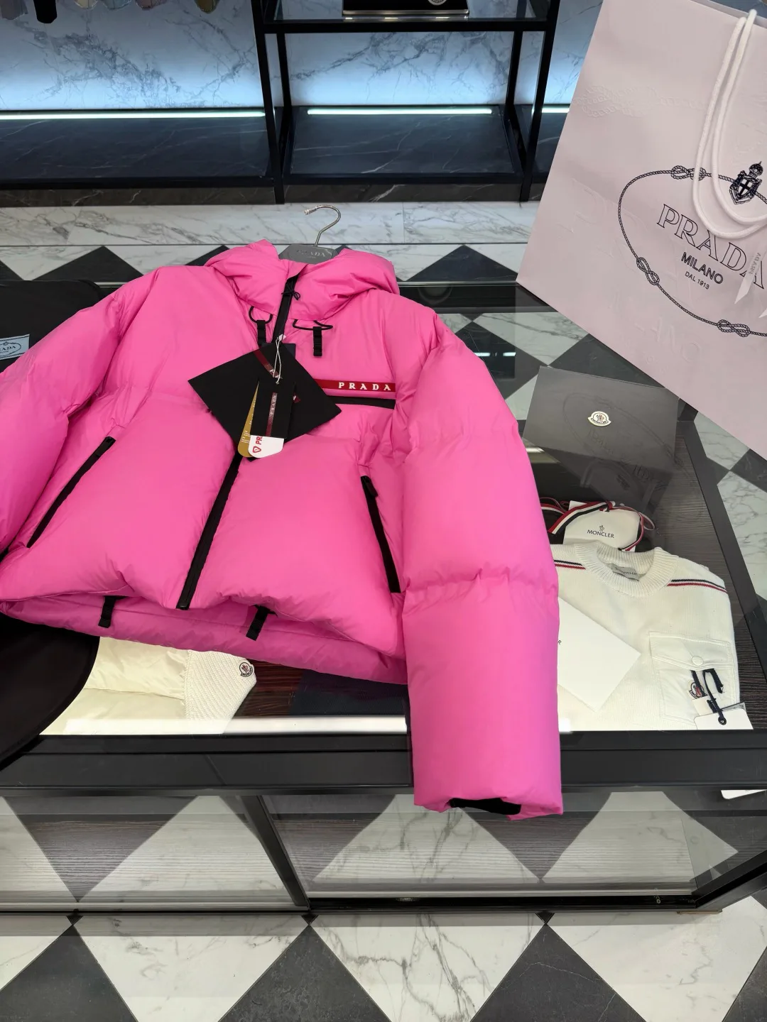 Куртки И Пуховики Женские Prada 19964152