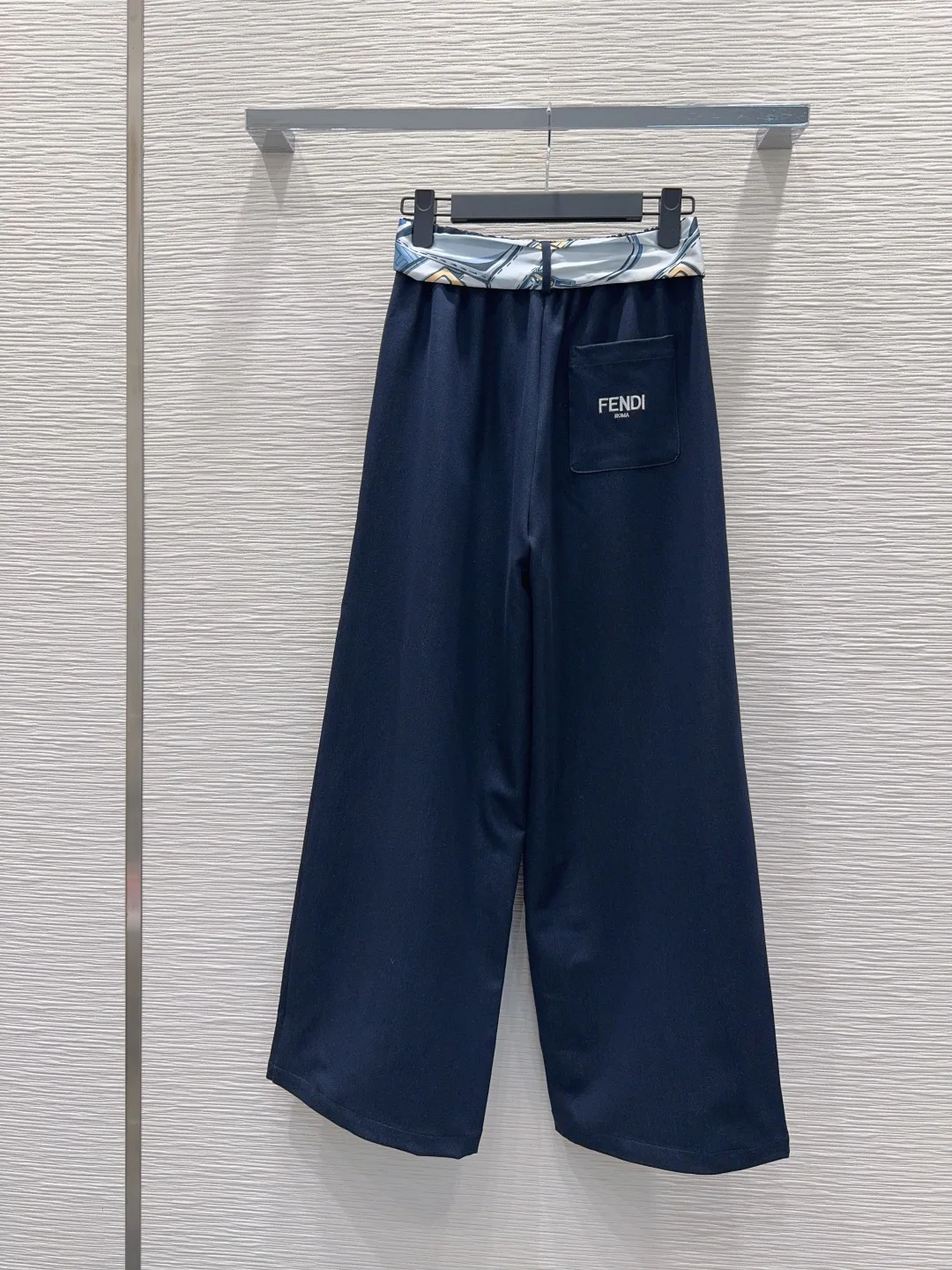 Костюмы Женские Fendi 526985