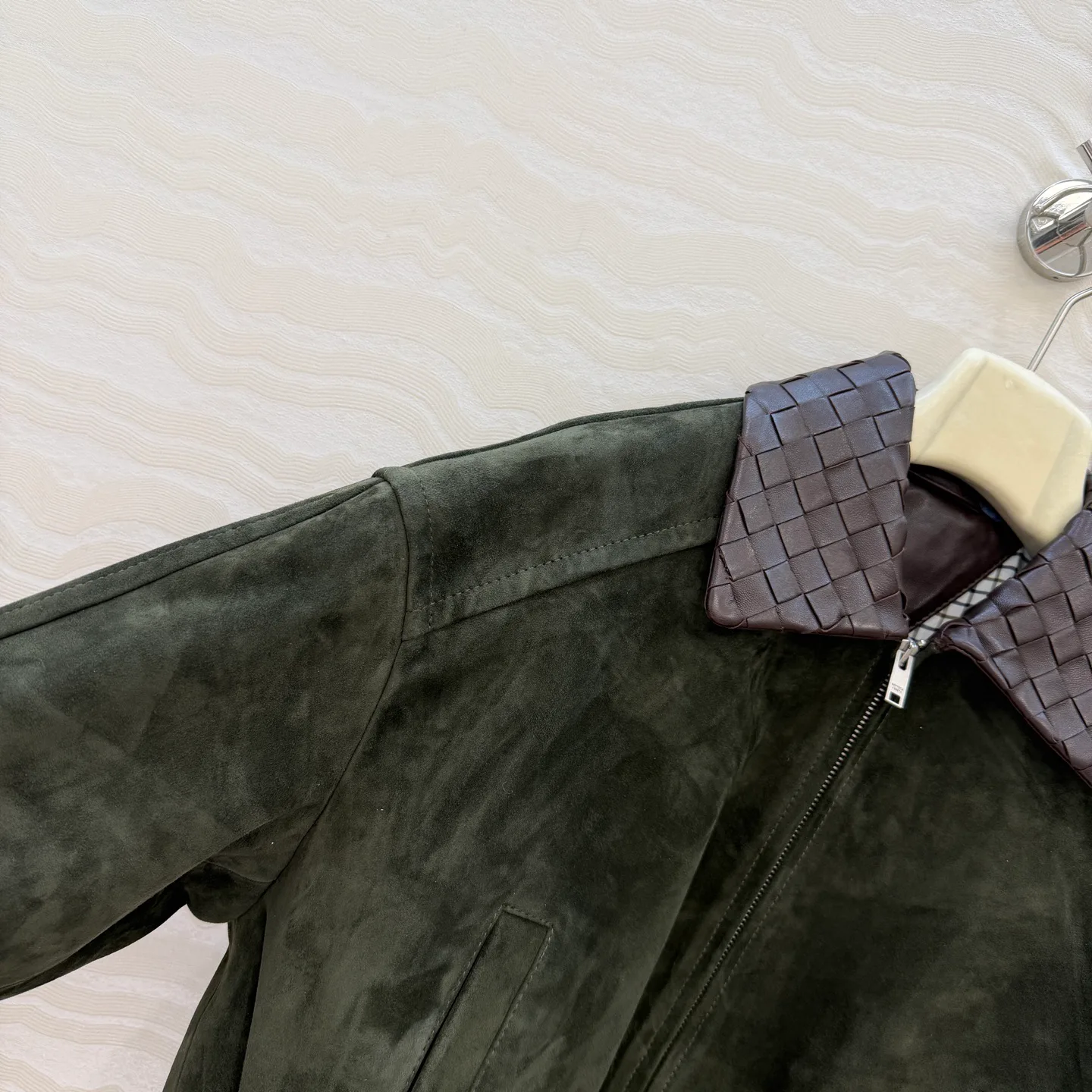 Кожаные Куртки И Дублёнки Женские Bottega Veneta 1851074