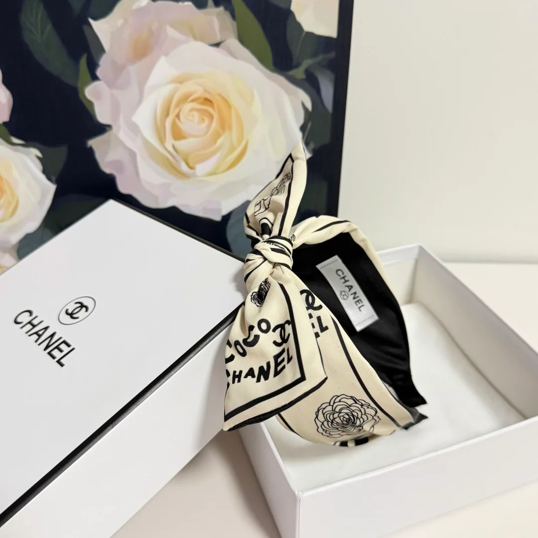 Головные Уборы Chanel 13079145