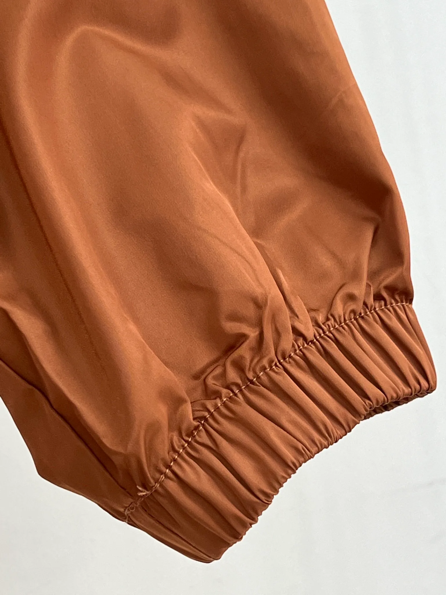 Куртки И Пуховики Женские Prada 9269358
