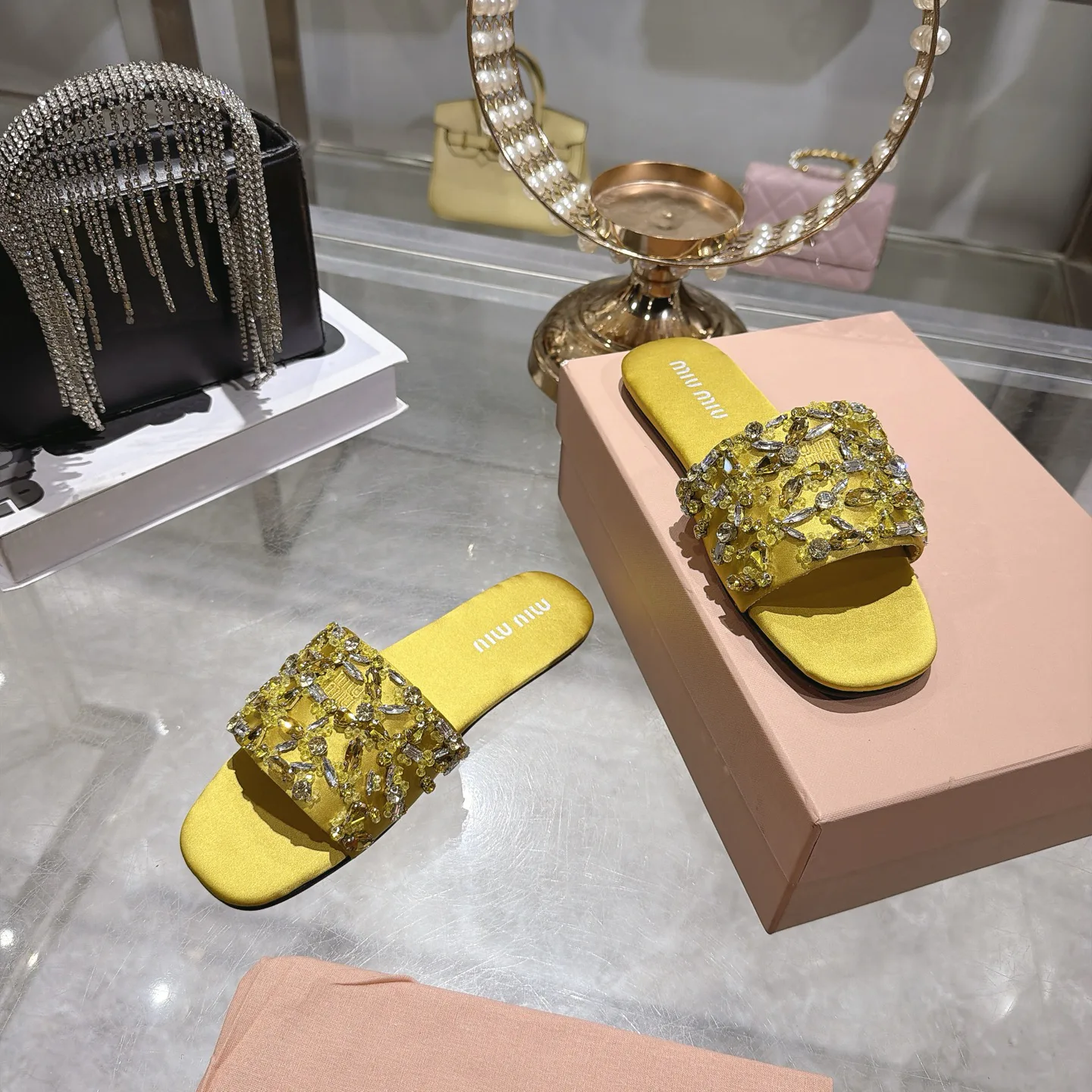 Босоножки Женские Miu Miu 18025809
