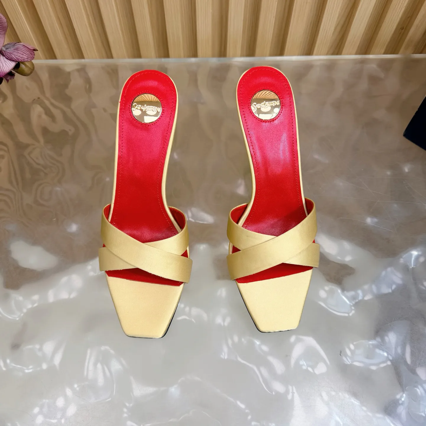 Босоножки Женские Saint Laurent 655601