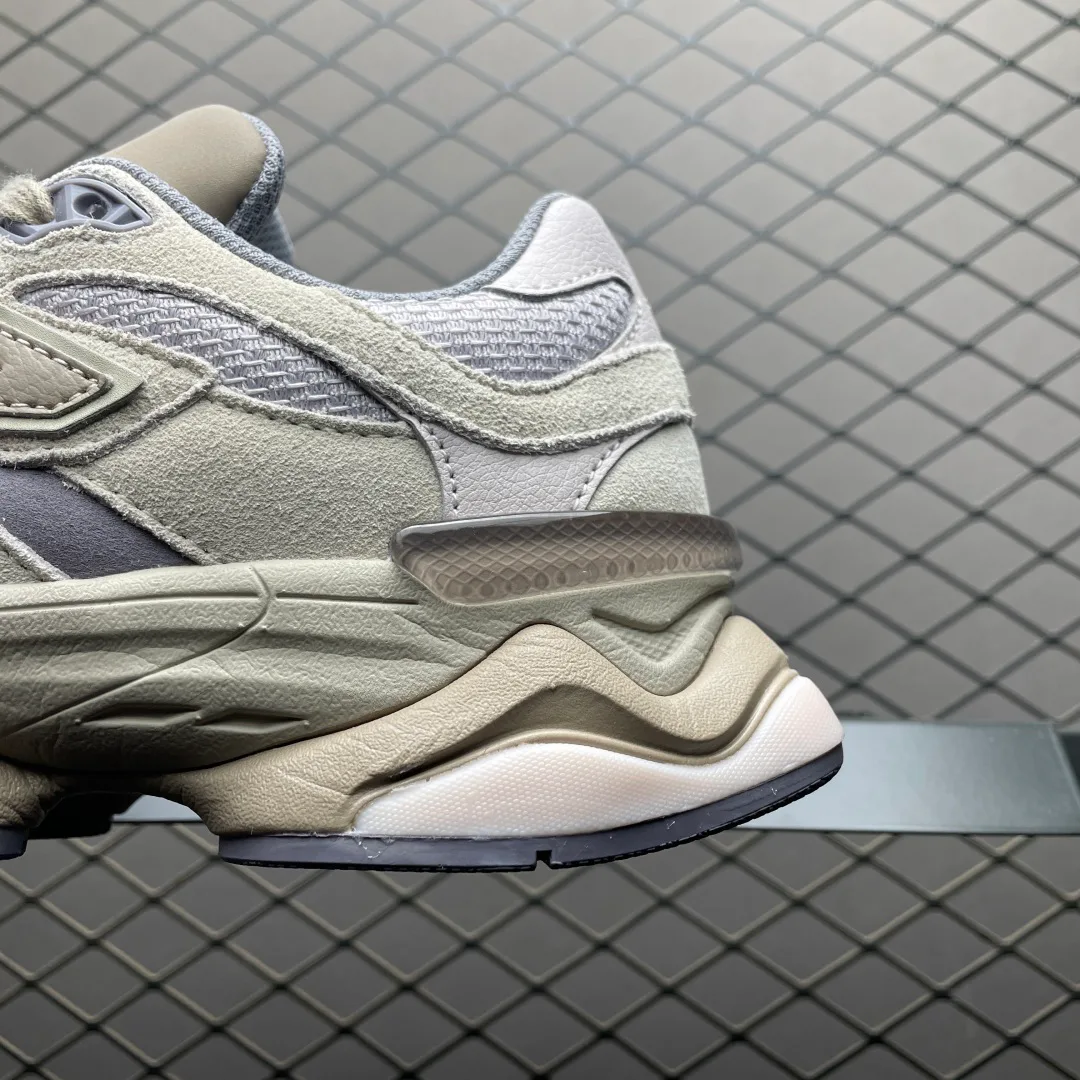 Кроссовки Женские New Balance 18351957