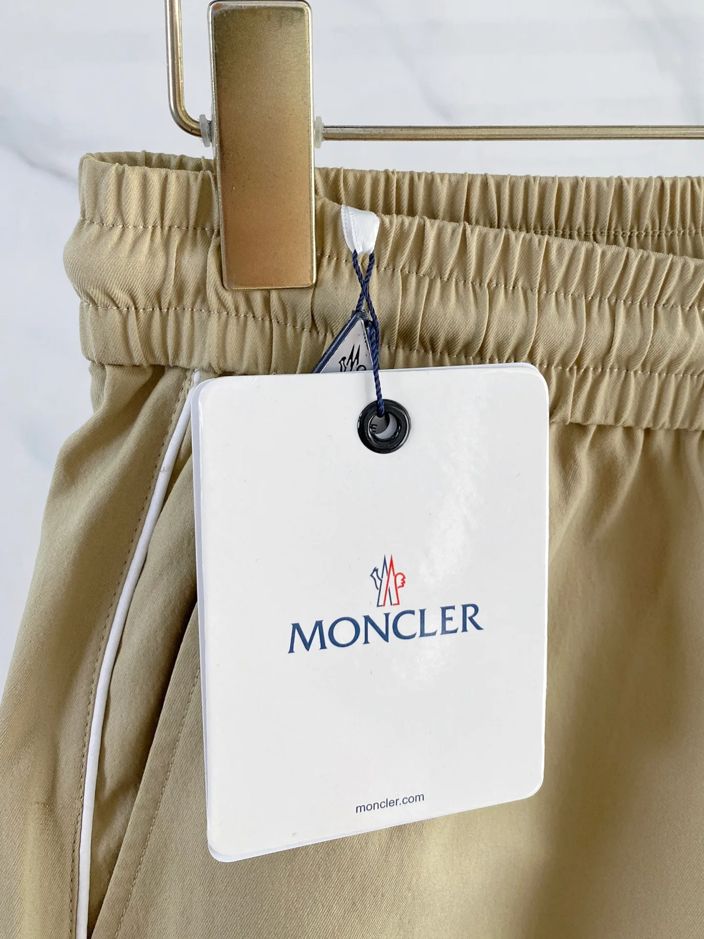 Шорты Женские Moncler 11584583