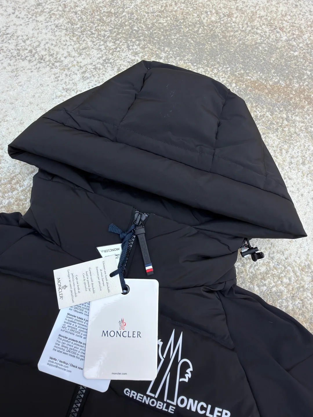 Куртки И Пуховики Мужские Moncler 8973499