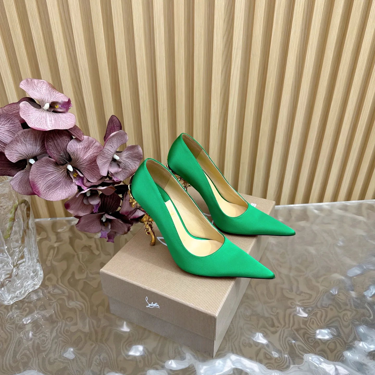 Туфли Женские Christian Louboutin 31992