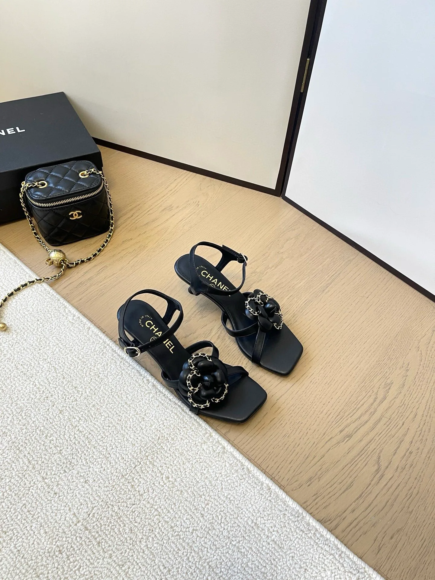 Туфли Женские Chanel 13353539