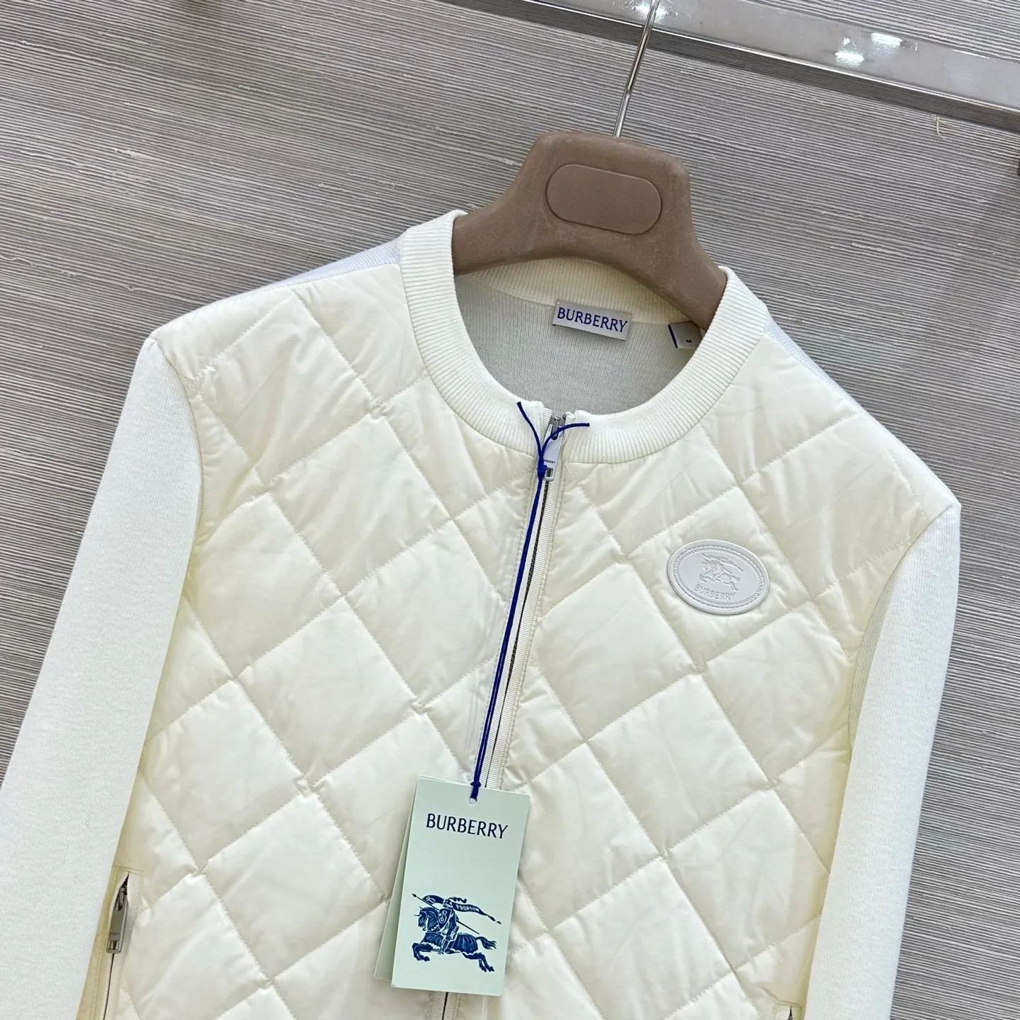 Куртки И Пуховики Женские Burberry 18237255