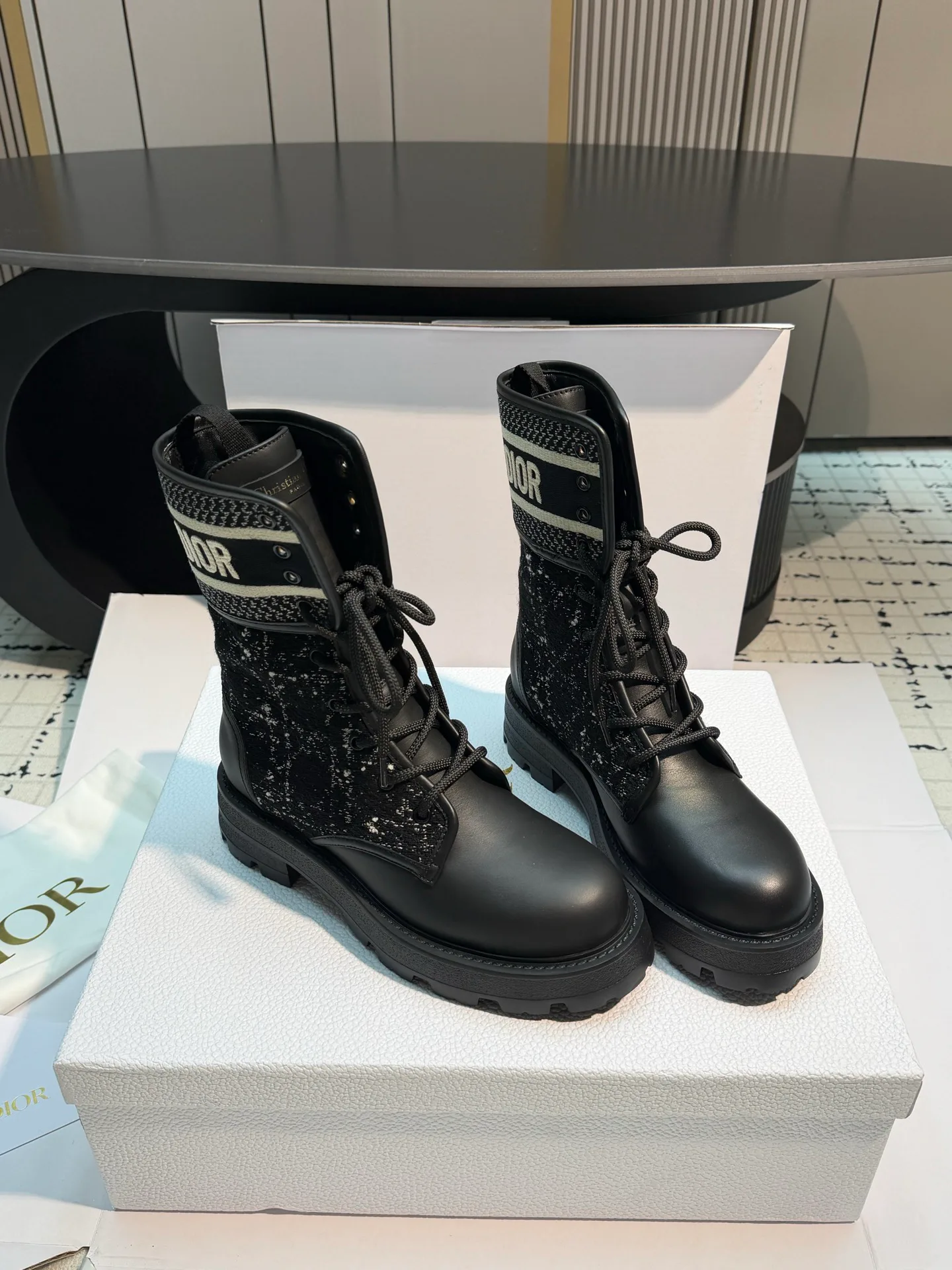 Ботинки Женские Christian Dior 18612616