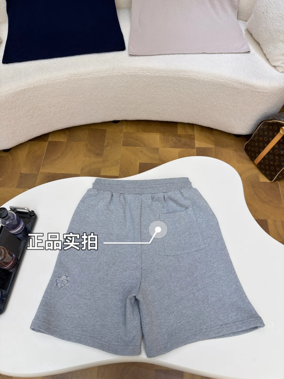Шорты Мужские Louis Vuitton 17572027