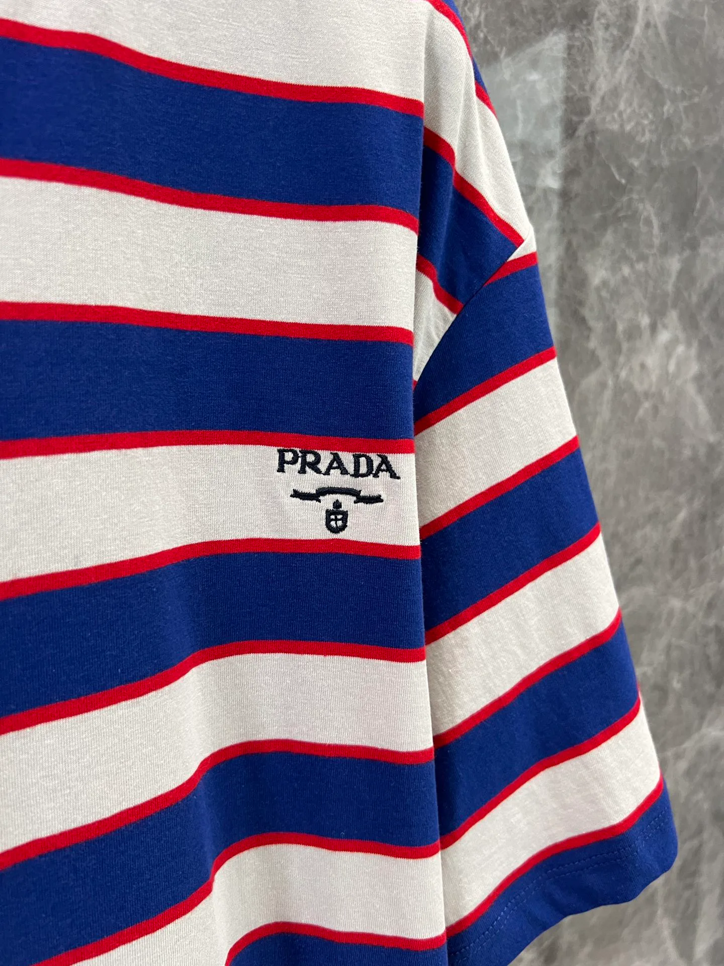 Футболки Женские Prada 4864