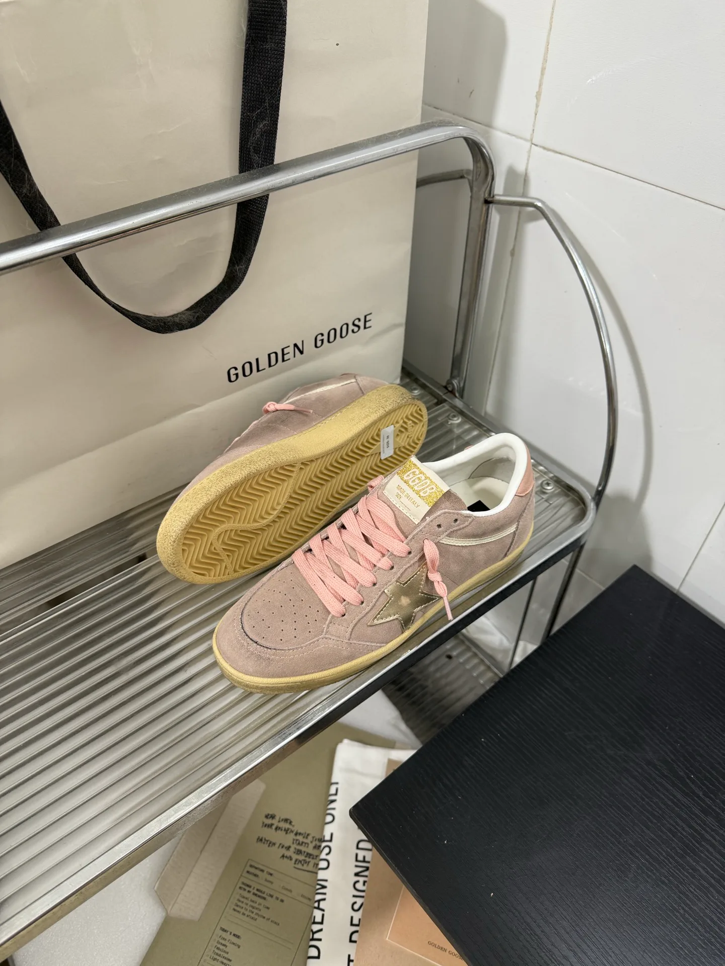 Кроссовки Женские Golden Goose 18211935