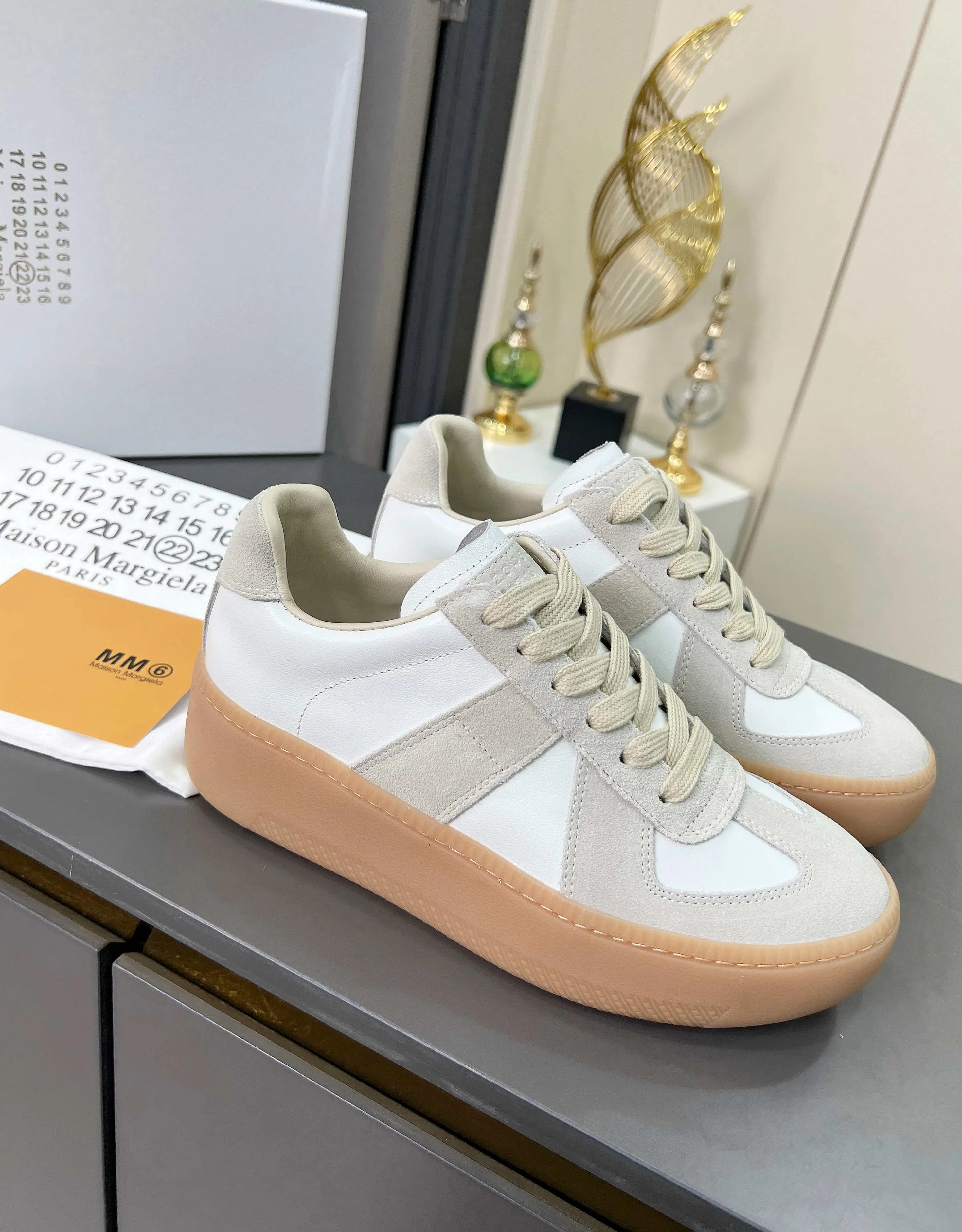 Кроссовки Женские Maison Margiela 19306151