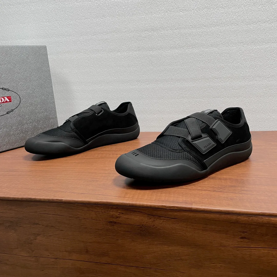 Кроссовки Мужские Prada 17298421