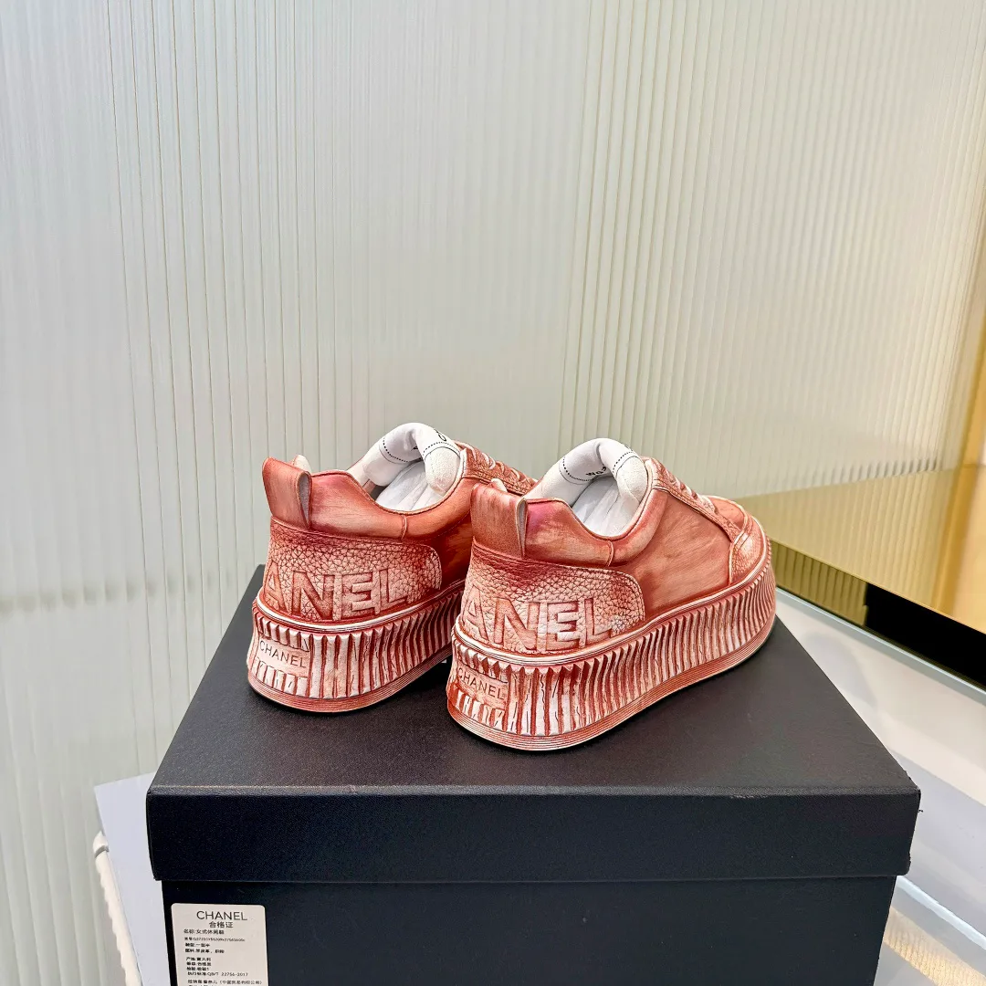 Кроссовки Женские Chanel 11605950