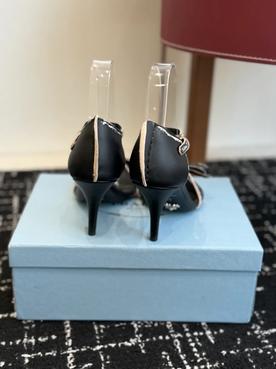 Босоножки Женские Prada 11306093