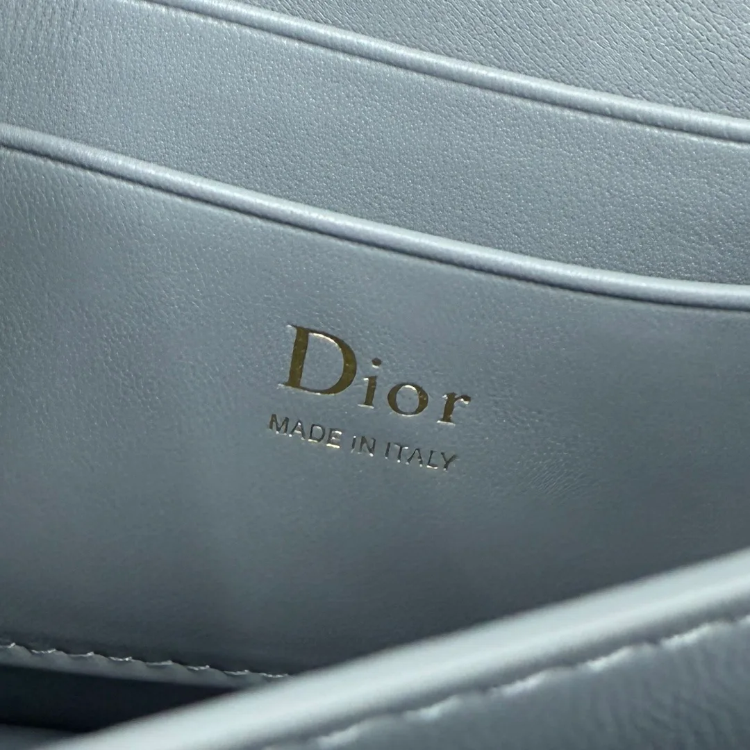 Классические Сумки Женские Christian Dior 12594773