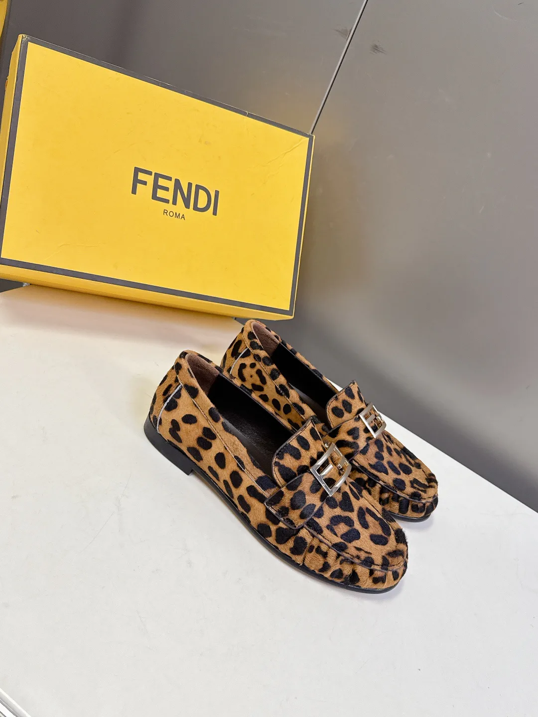 Лоферы Мужские Fendi 561313