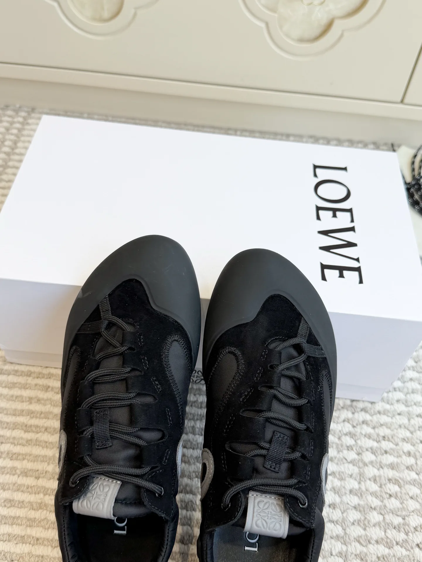 Кроссовки Женские Loewe 18275865