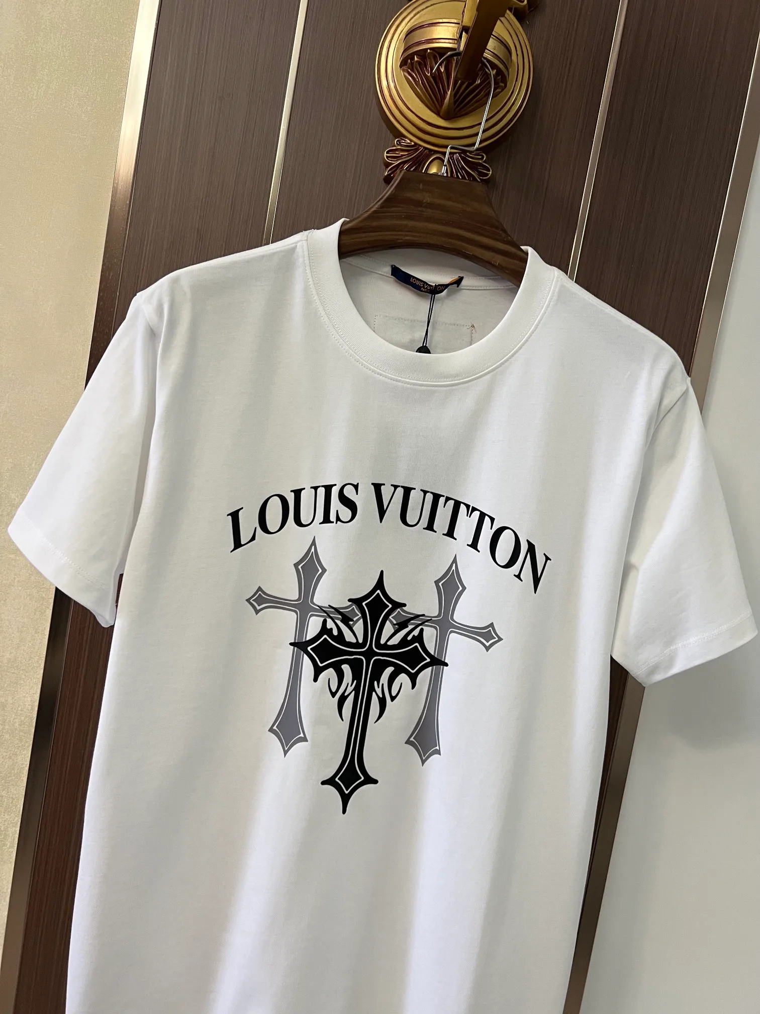 Футболки Женские Louis Vuitton 17961272