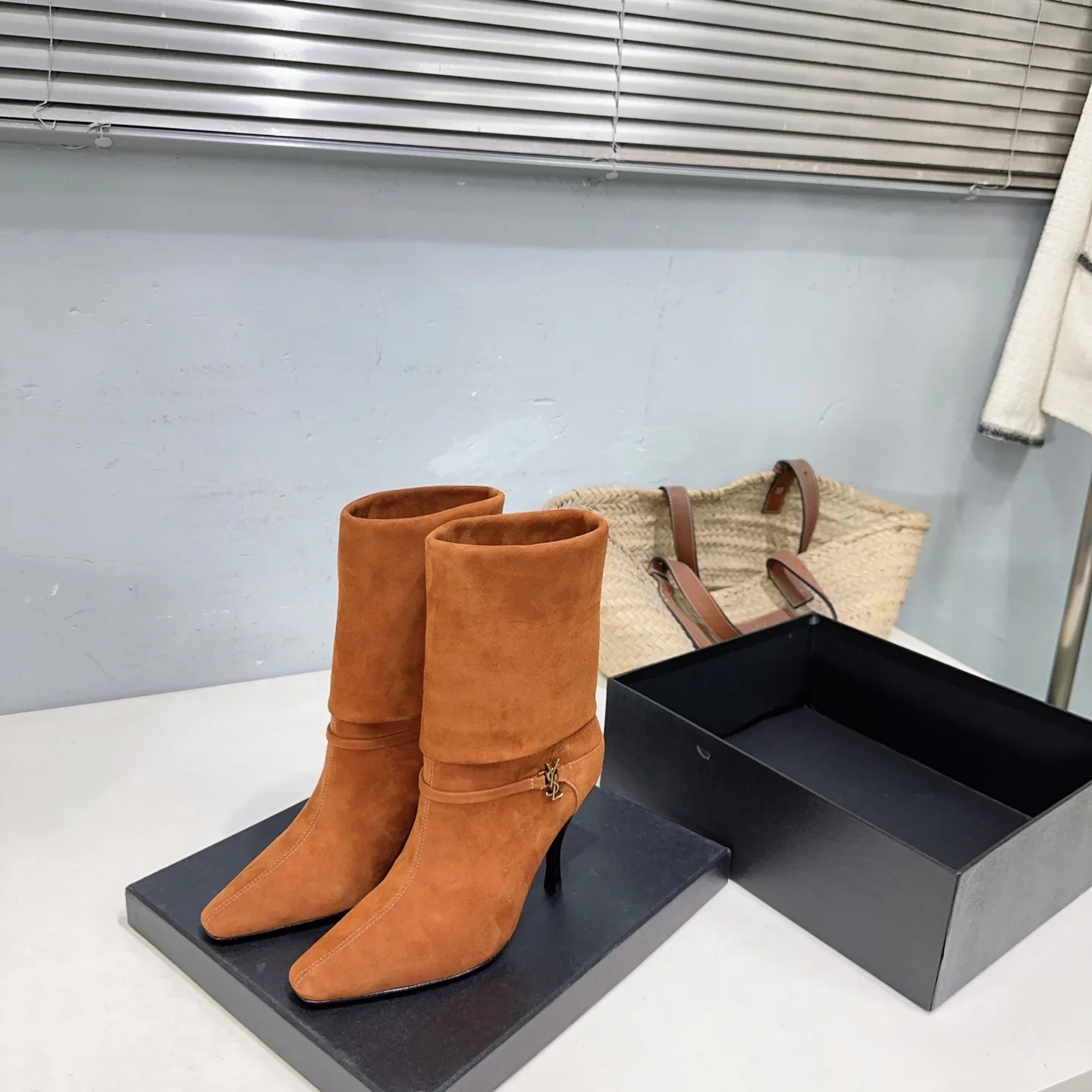 Ботильоны Женские Saint Laurent 19038977