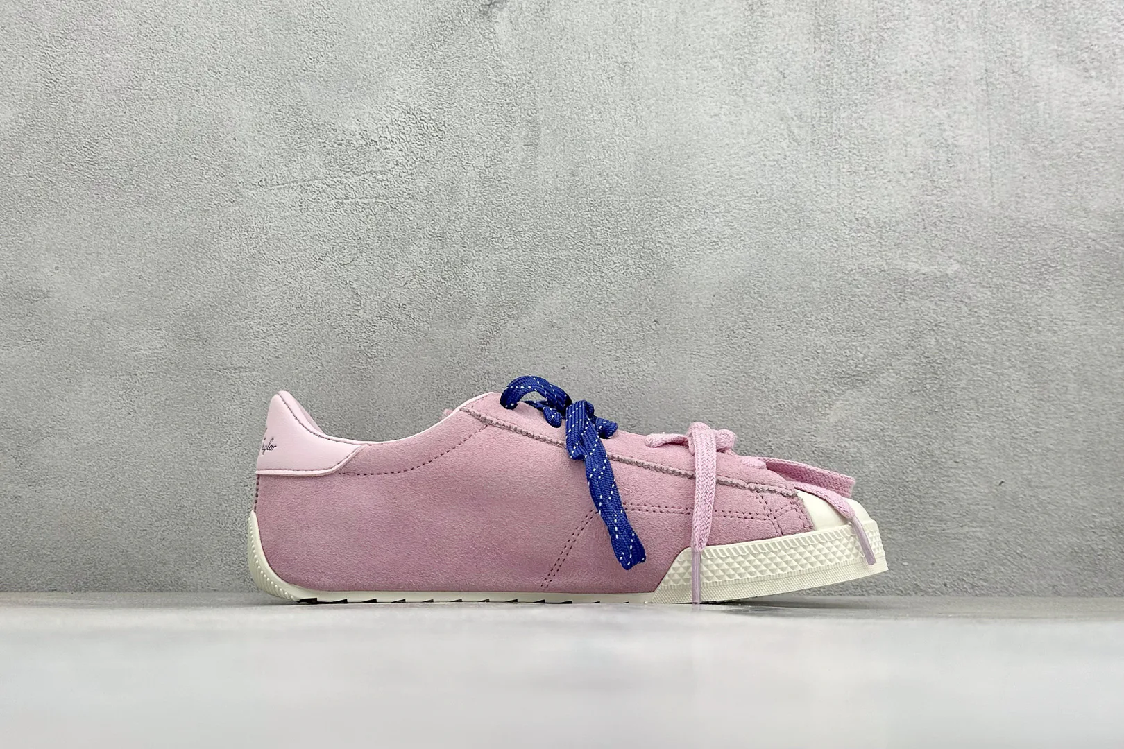 Кроссовки Женские Converse 17486373