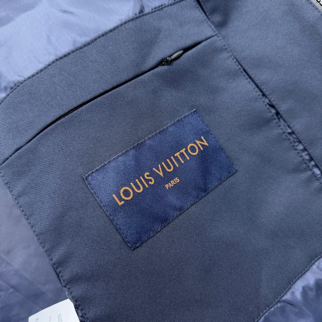 Куртки И Пуховики Мужские Louis Vuitton 11399636